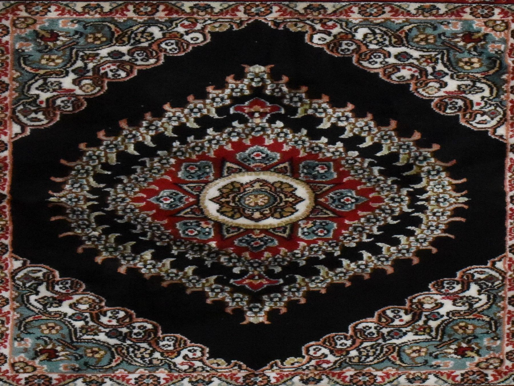 1'6"x2' Chocolate Brown, Chinese, Medallion Design, Pure Silk, Hand Knotted, 400 KPSI, Mat, Oriental Rug HR78592 - Image 4