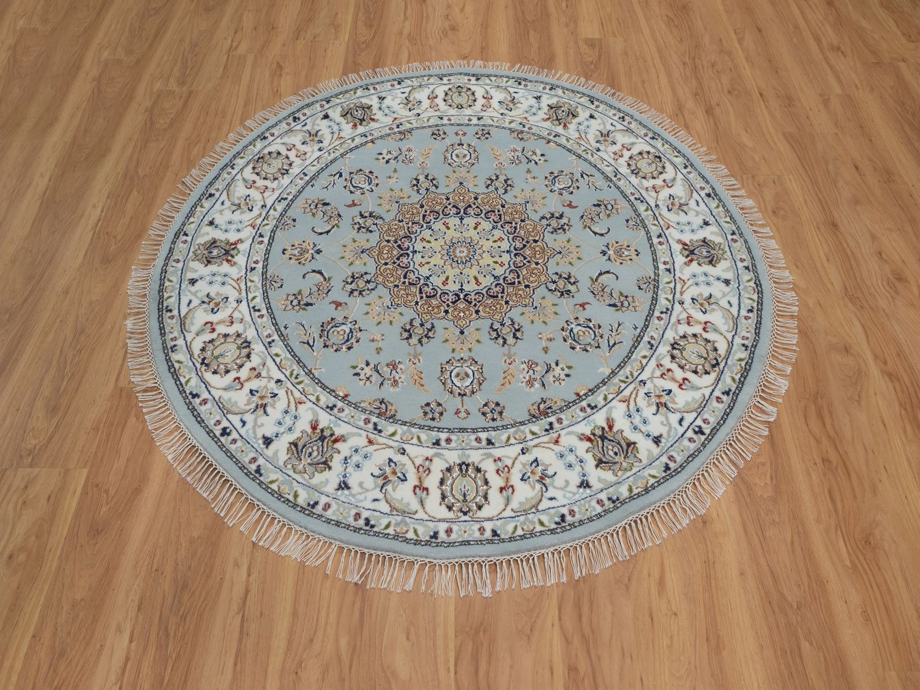 5'3"x5'3" Stone Blue, Nain with Flower Medallion Design, Hand Knotted, Soft Pile, Wool and Silk, Round, Oriental Rug HR92030 - Image 2