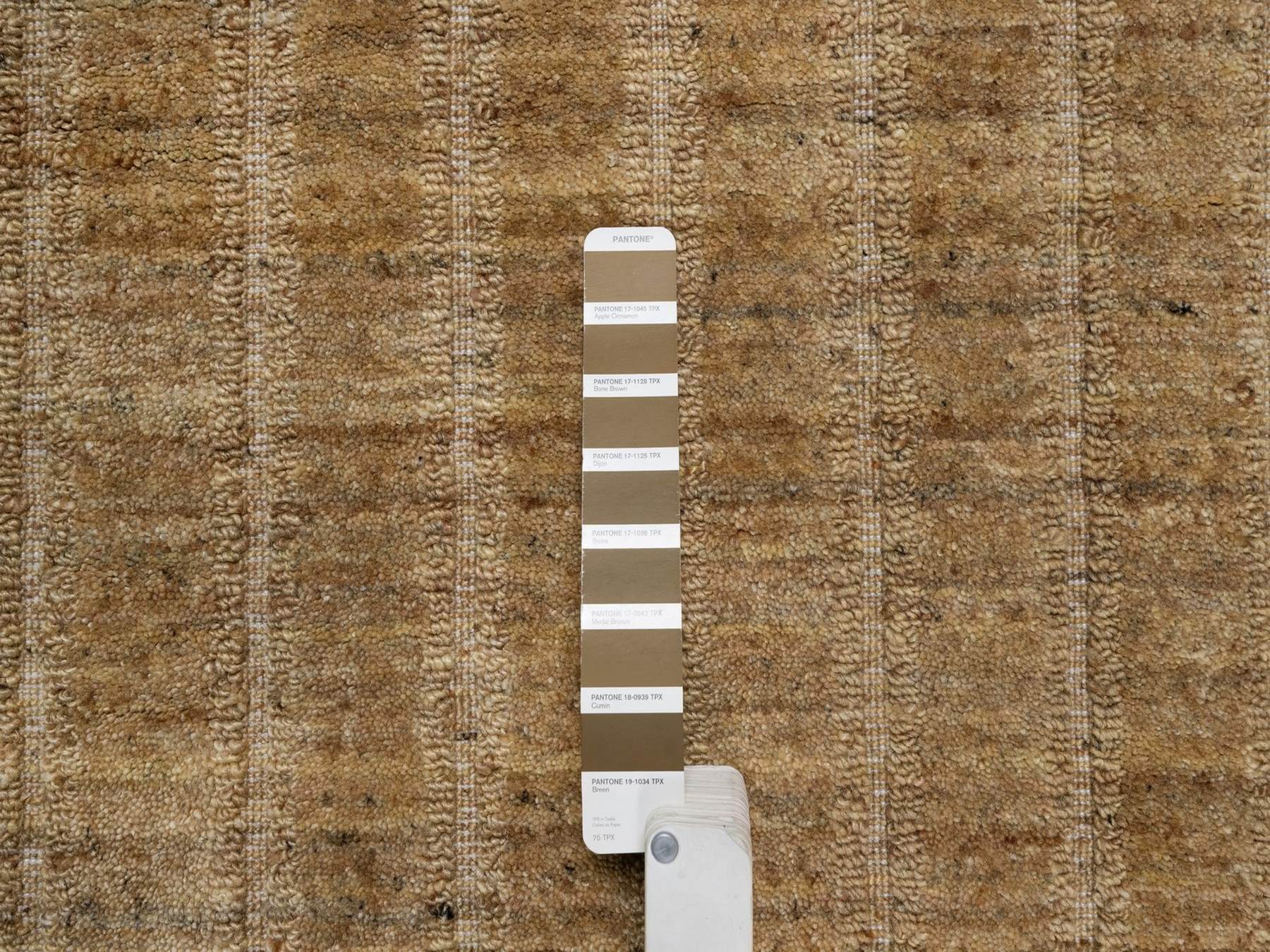 2'5"x8' Camel Brown, Hand Loomed, Undyed Natural Wool, Vertical Stripes Design with Salt and Pepper Effect, Runner, Oriental Rug HR92155 - Image 4