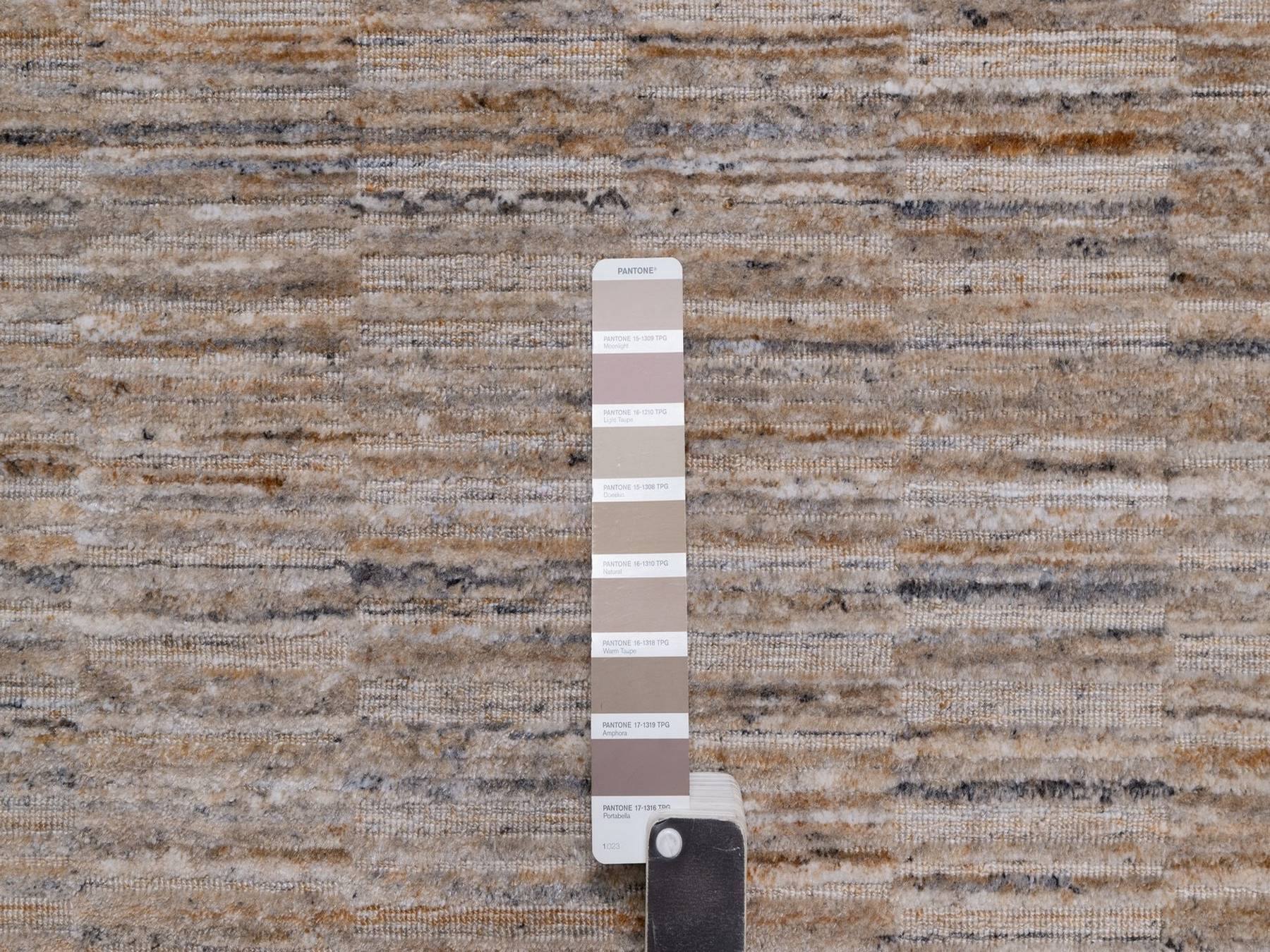 2'7"x12' Beaver Brown, Natural Wool, Modern Grid Pattern, Textured, Hand Loomed, Runner, Oriental Rug HR92206 - Image 4