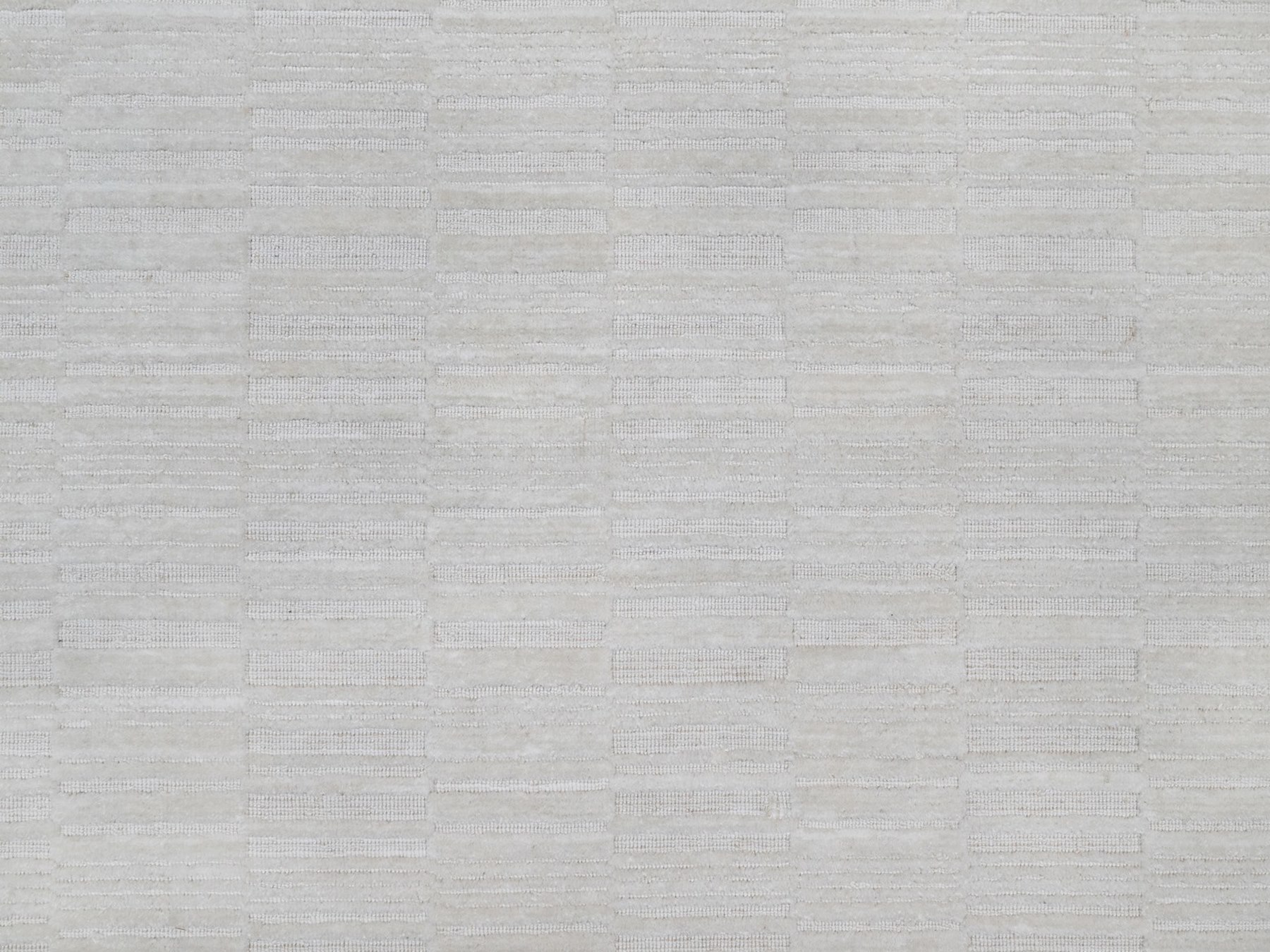 6'x6' Daisy White, Hand Loomed, Plain Modern Striae Design, Tone on Tone, Soft to the Touch, Pure Wool, Round, Oriental Rug HR92223 - Image 5