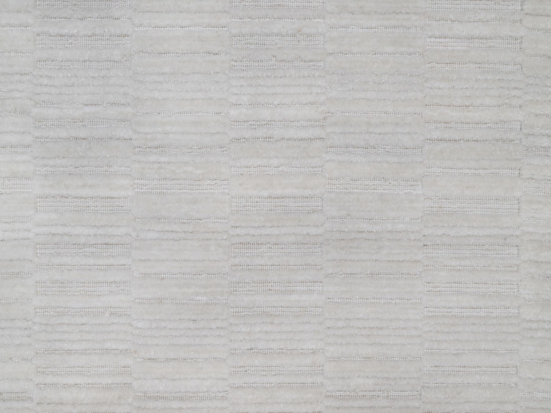 2'6"x12' Daisy White, Hand Loomed, Plain Modern Striae Design, Tone on Tone, Soft to the Touch, Pure Wool, Runner, Oriental Rug HR92224 - Image 5