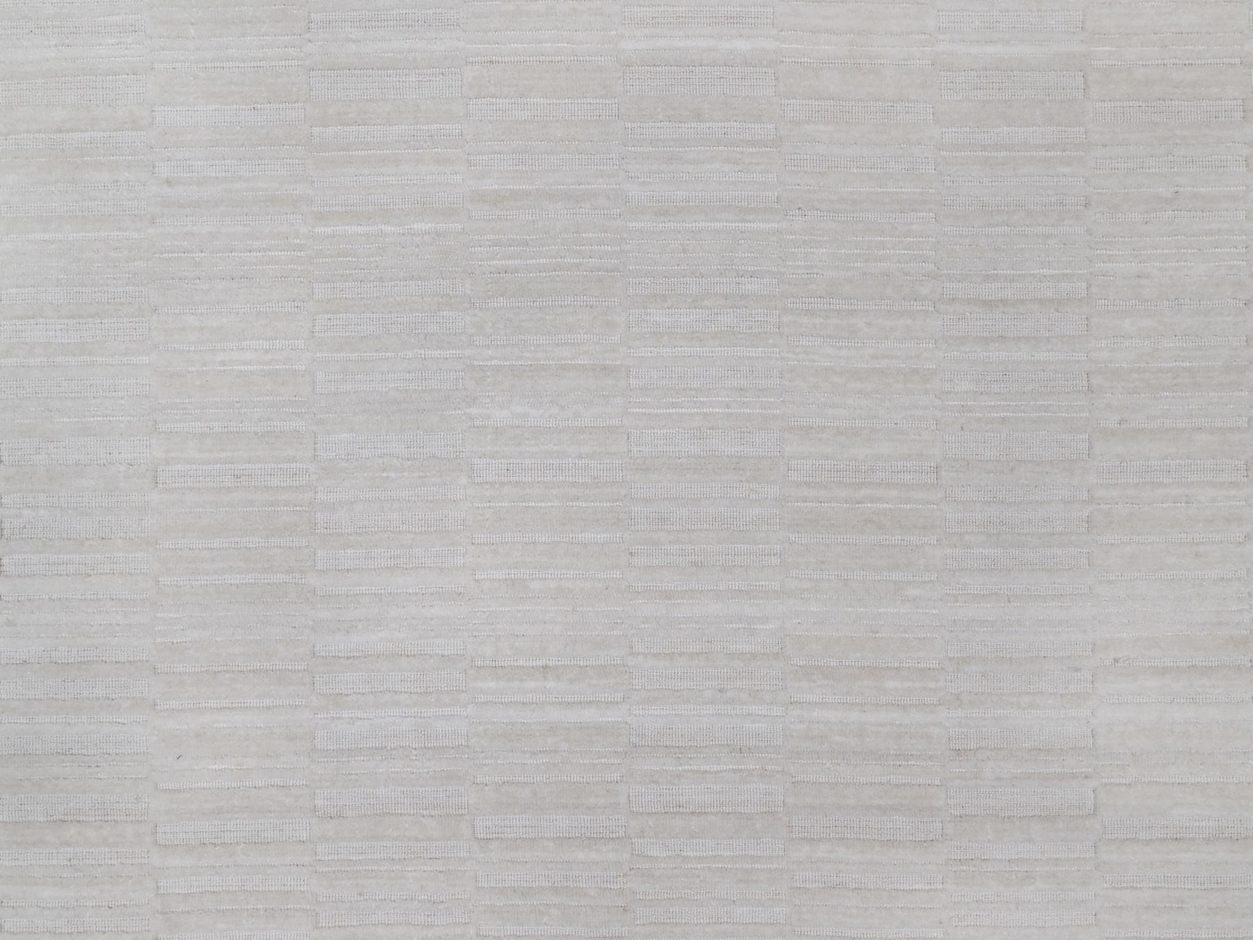 8'x8' Daisy White, Hand Loomed, Plain Modern Striae Design, Tone on Tone, Soft to the Touch, Pure Wool, Round, Oriental Rug HR92225 - Image 8