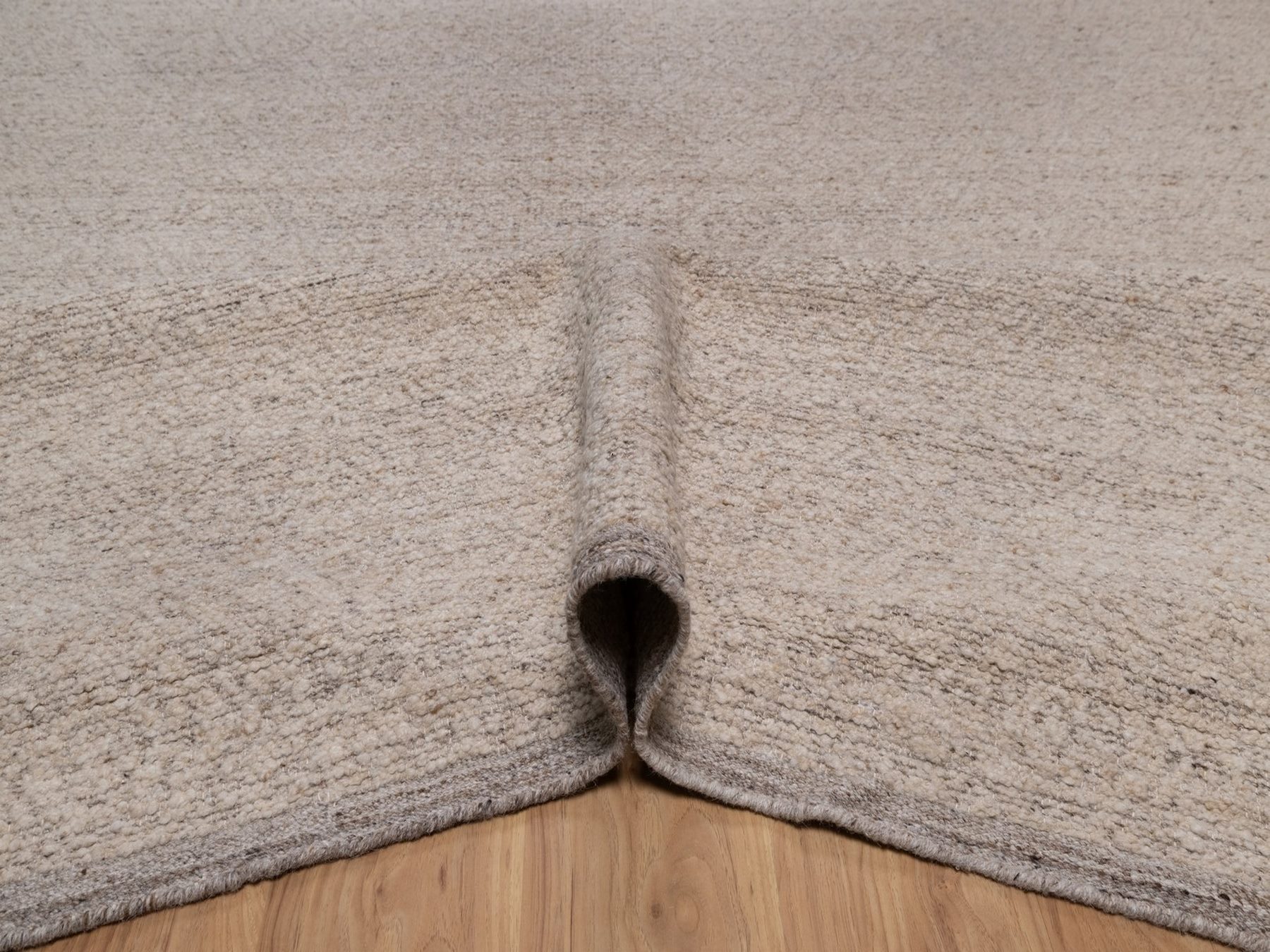 10'1"x14' Beaver Brown, Hand Knotted, Modern Variegated Design, Natural Undyed Wool, Piled Flat Weave, Textured, Tone on Tone, Oriental Rug HR92292 - Image 5