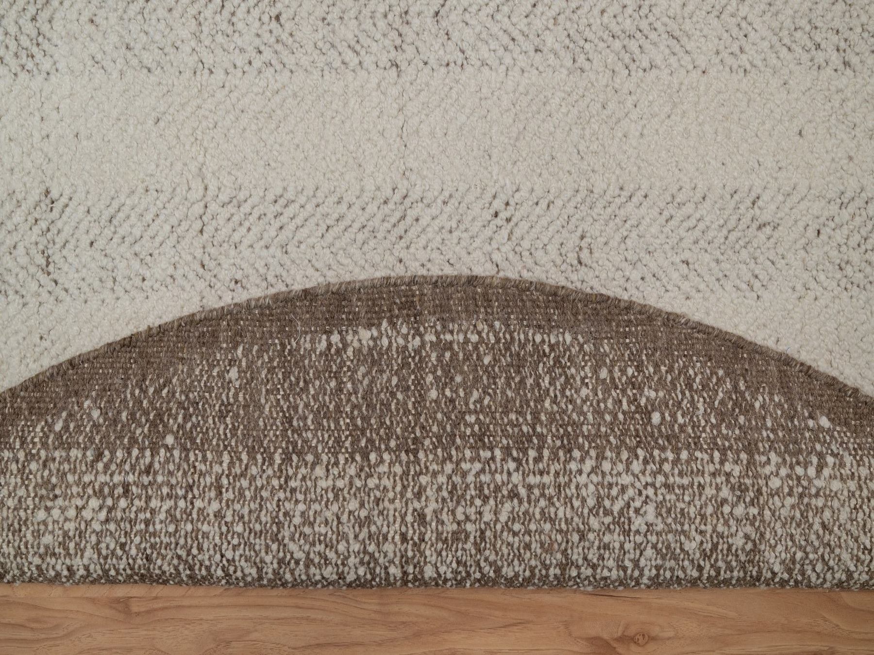 6'x6' Winter White, Hand Knotted, Modern, Vertical Stripes Design, Piled Flat Weave, Tone on Tone, Textured, Undyed Natural Wool, Round, Oriental Rug HR92311 - Image 3
