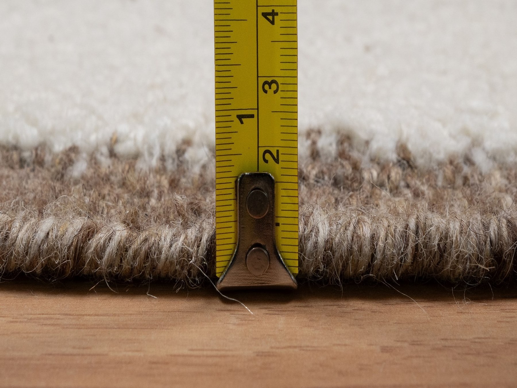 6'x6' Winter White, Hand Knotted, Modern, Vertical Stripes Design, Piled Flat Weave, Tone on Tone, Textured, Undyed Natural Wool, Round, Oriental Rug HR92311 - Image 7