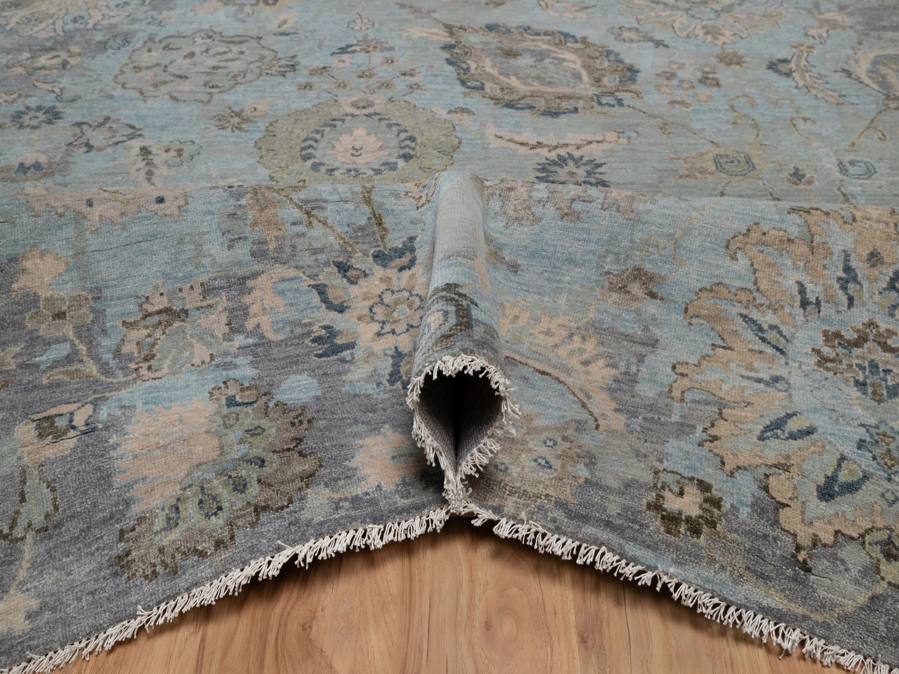 8'x10'1" Storm Gray, Borderless Oushak with All Over Leaf Design, Densely Woven, Hand Knotted, 100% Wool, Oriental Rug HR92330 - Image 5