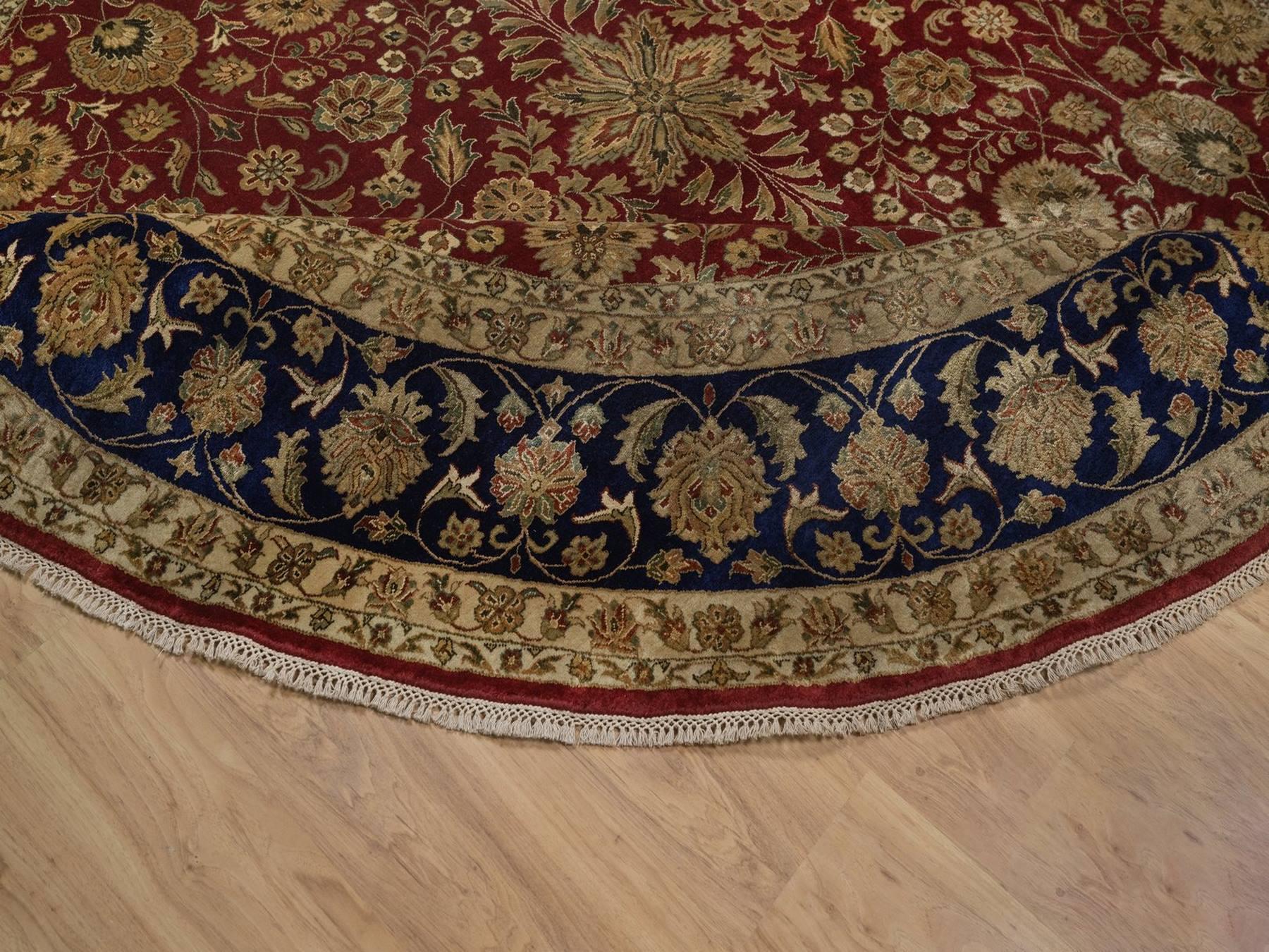 8'9"x8'9" Syrah Red, Wool and Silk, Persian Kashan Design, 300 KPSI, Hand Knotted, Round, Oriental Rug HR92338 - Image 6