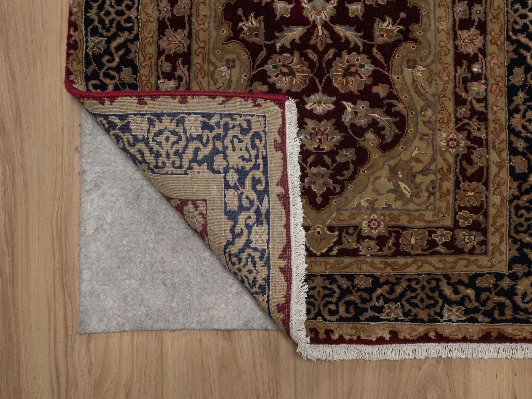 2'8"x13'2" Wine Red, Super Fine Wool and Silk, 300 KPSI, Indo Tabriz with Medallion Design, Hand Knotted, Runner, Oriental Rug HR92375 - Image 3