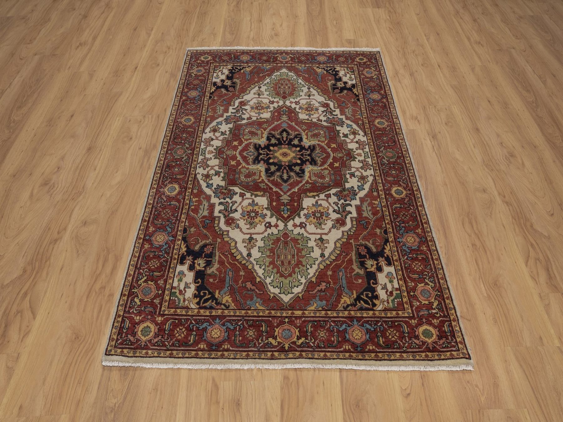 4'1"x6'2" Chiffon White, Antiqued Fine Heriz Re-Creation with Medallion Design, Hand Spun New Zealand Wool, Denser Weave, Vegetable Dyes, Hand Knotted, Oriental Rug HR92446 - Image 2