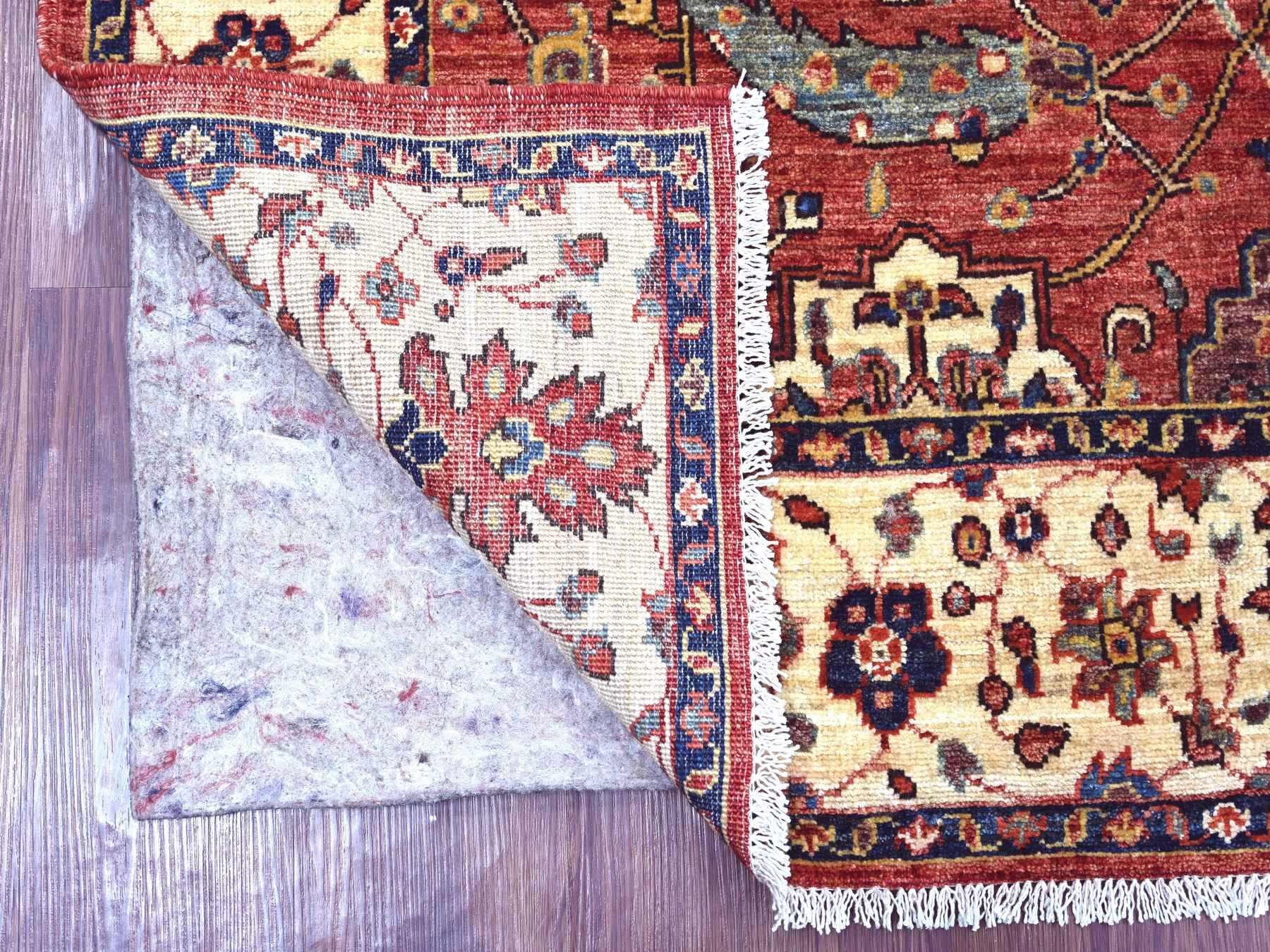 5'x8'2" Prismatic Red, Aryana Grade, Sickle Leaf Design, Vegetable Dyes, Pure Wool, Hand Knotted, Soft Pile, Densely Woven, Oriental Rug HR21147 - Image 2