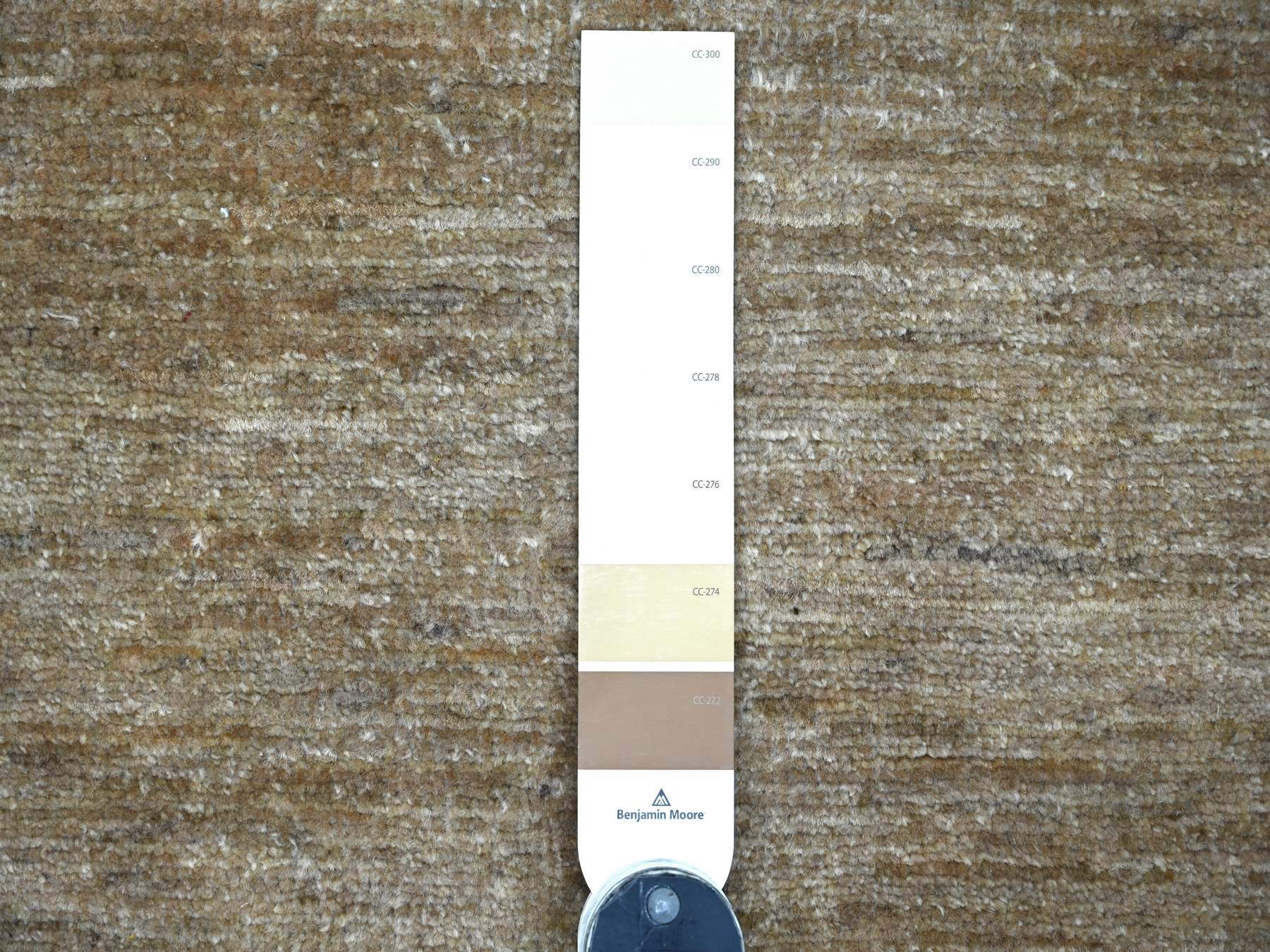 2'9"x9'8" Khaki Brown, Plain Solid Pattern, Hand Knotted, Hand Spun Ghazni Wool, Lush and Plush, Runner, Oriental Rug HR21932 - Image 3