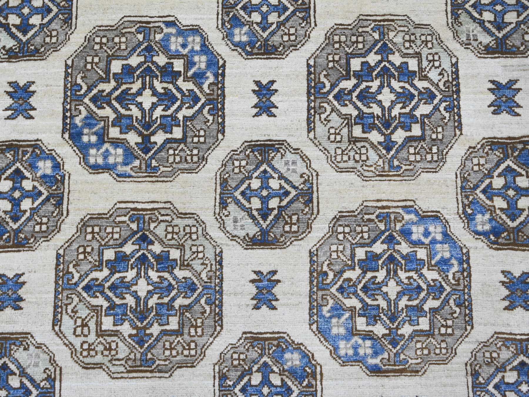 9'2"x11'9" Pearl White, Afghan Ersari with Elephant Feet Design, Hand Knotted, Natural Dyes, Pure Wool, Oriental Rug HR22452 - Image 8