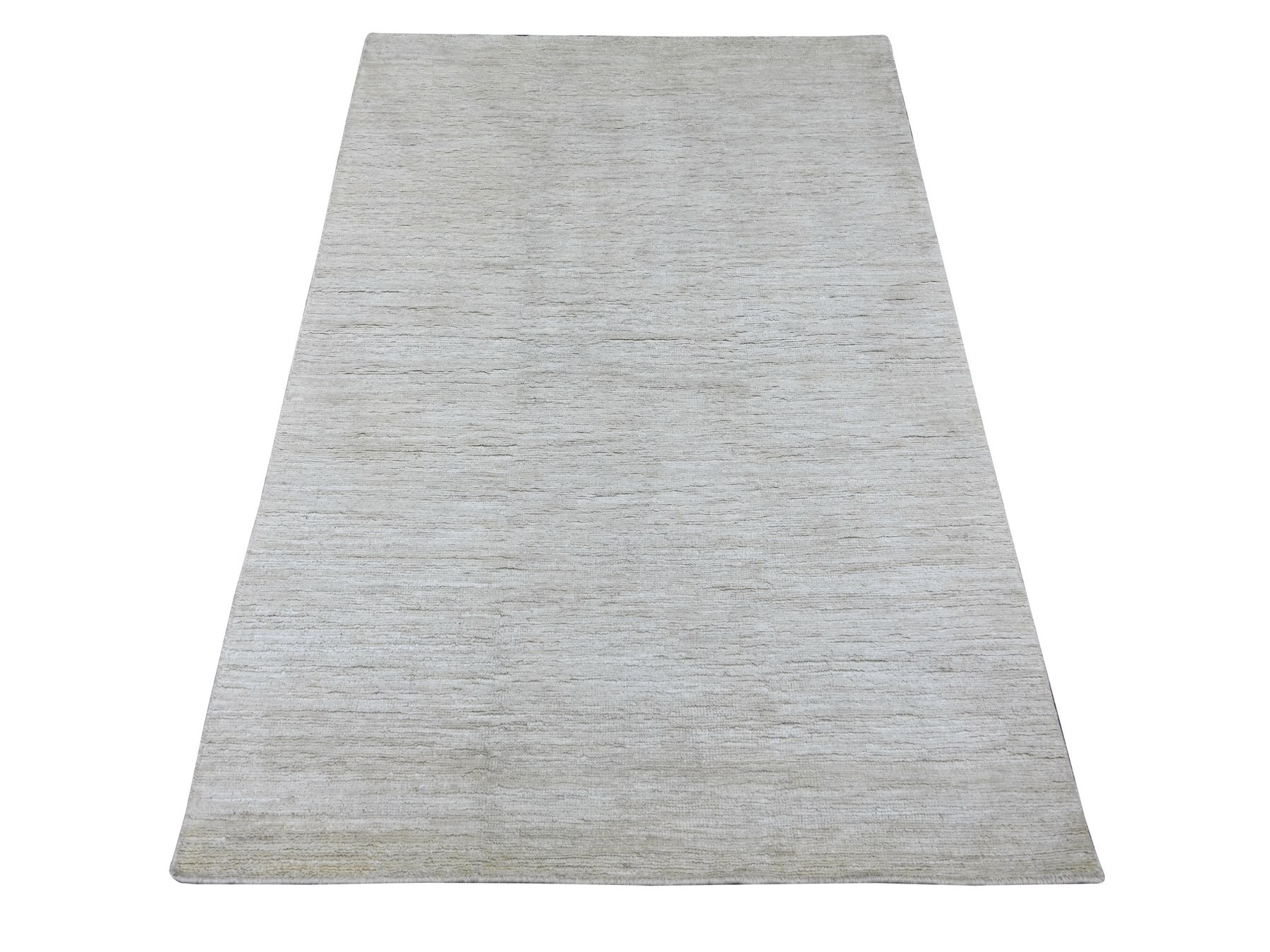 3'10"x5'7" Alabaster White, Plain Solid Pattern, Hand Knotted, Hand Spun Ghazni Wool, Lush and Plush, Oriental Rug HR22499