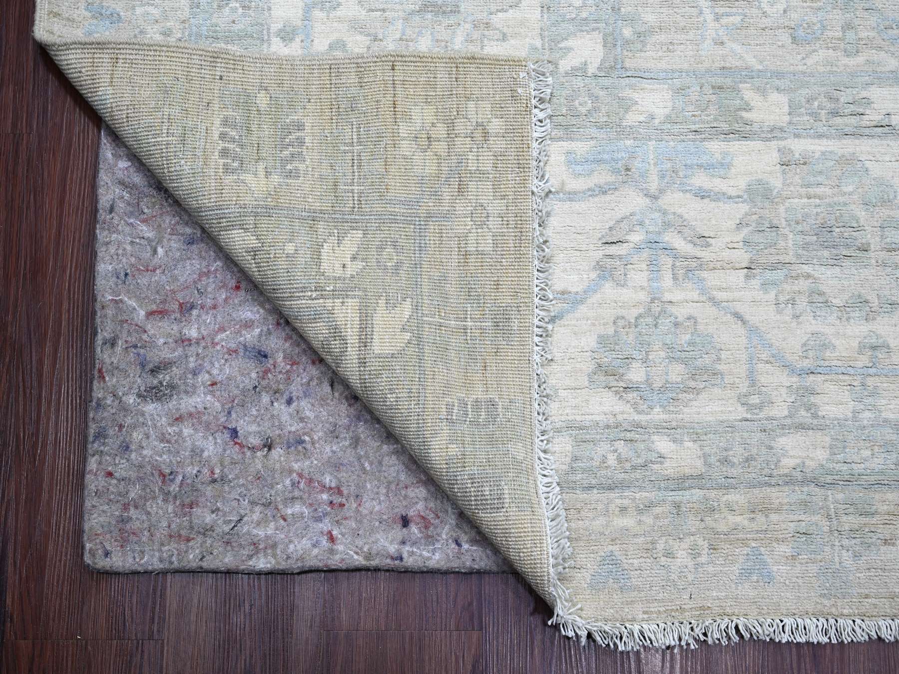 10'x13'6" Light Gray, Peshawar with Ziegler Mahal Design, Hand Knotted, High Mountain Wool, Denser Weave, Oriental Rug HR22692 - Image 4