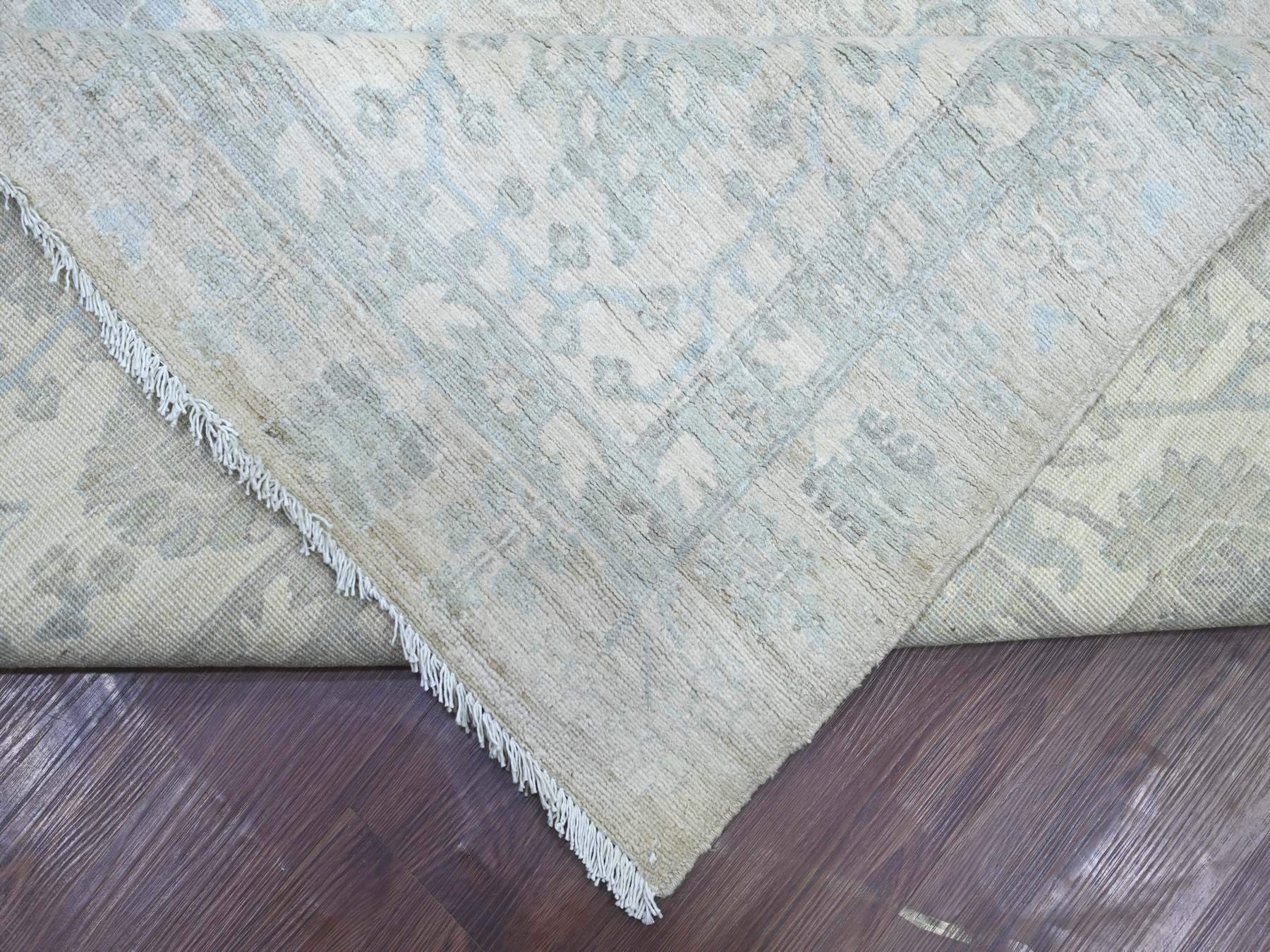 10'x13'6" Light Gray, Peshawar with Ziegler Mahal Design, Hand Knotted, High Mountain Wool, Denser Weave, Oriental Rug HR22692 - Image 6