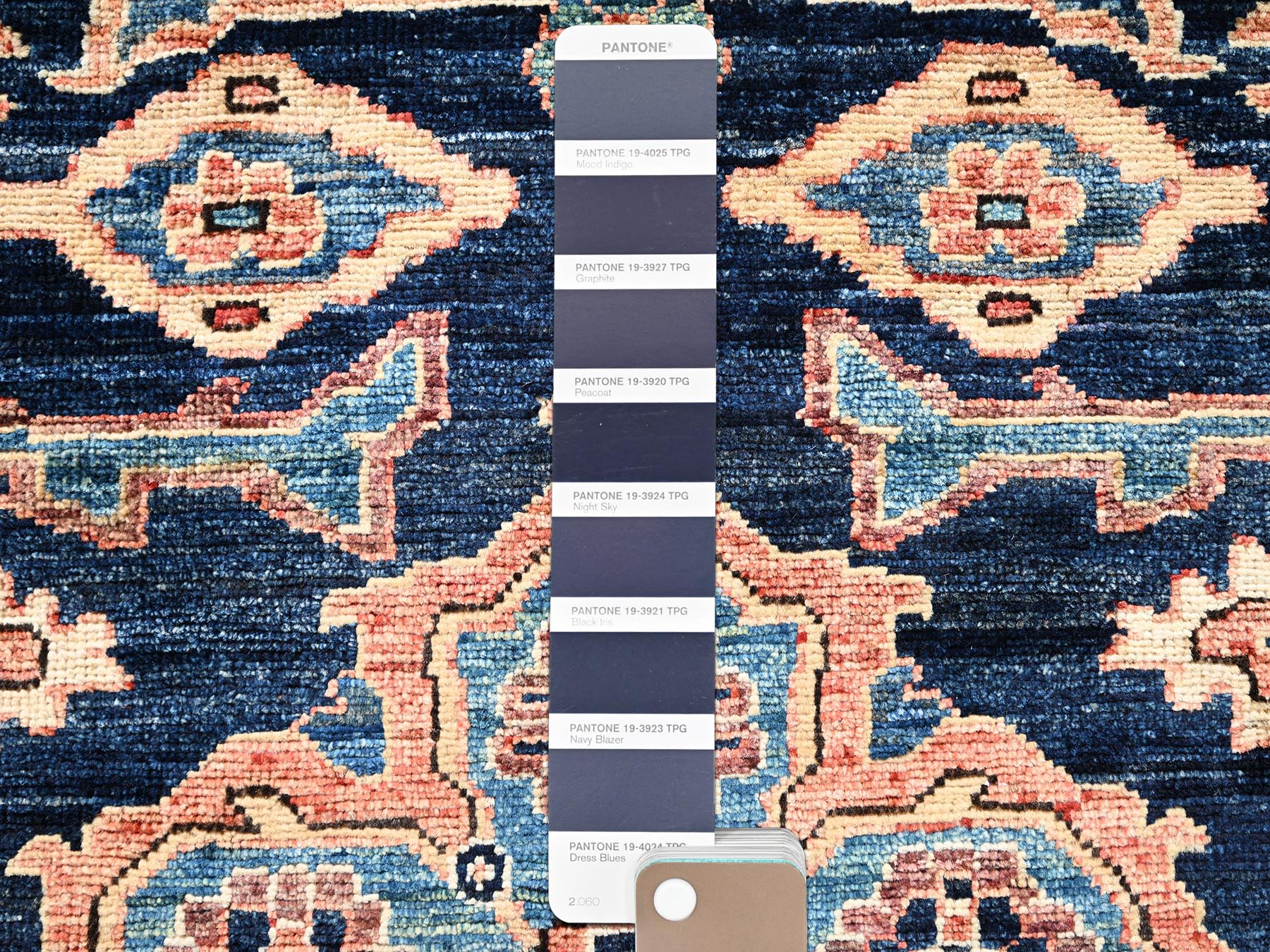 2'1"x3' Midnight Blue, Aryana Collection, Large Medallion Design, Vegetable Dyes, Soft Pile, High Mountain Wool, Hand Knotted, Densely Woven, Sample, Mat, Oriental Rug HR2402 - Image 4