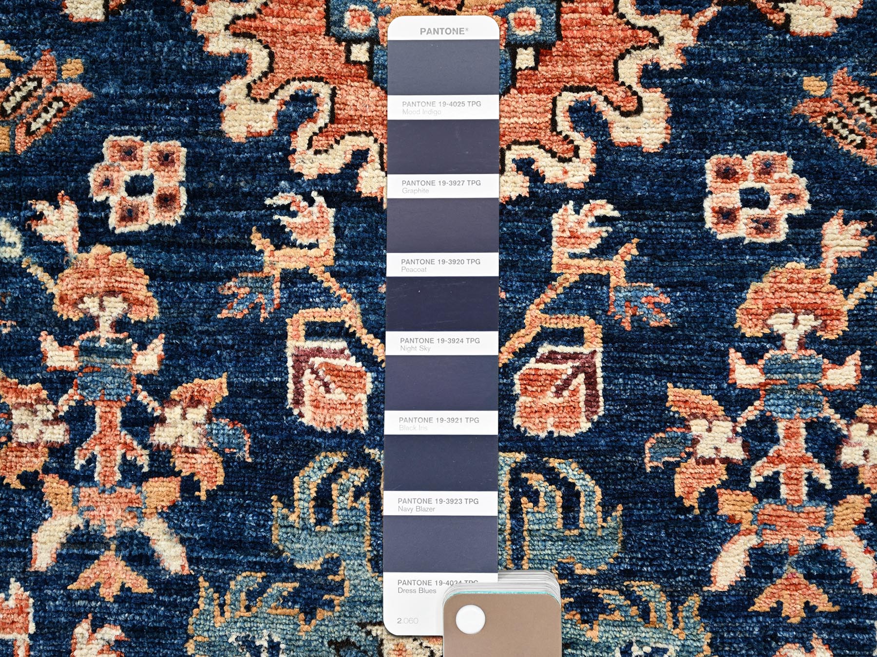 2'8"x8'1" Midnight Blue, Heriz All Over Design, Aryana Grade, Vegetable Dyes, Soft Pile, Hand Knotted, High Mountain Wool, Densely Woven, Runner, Oriental Rug HR2431 - Image 4