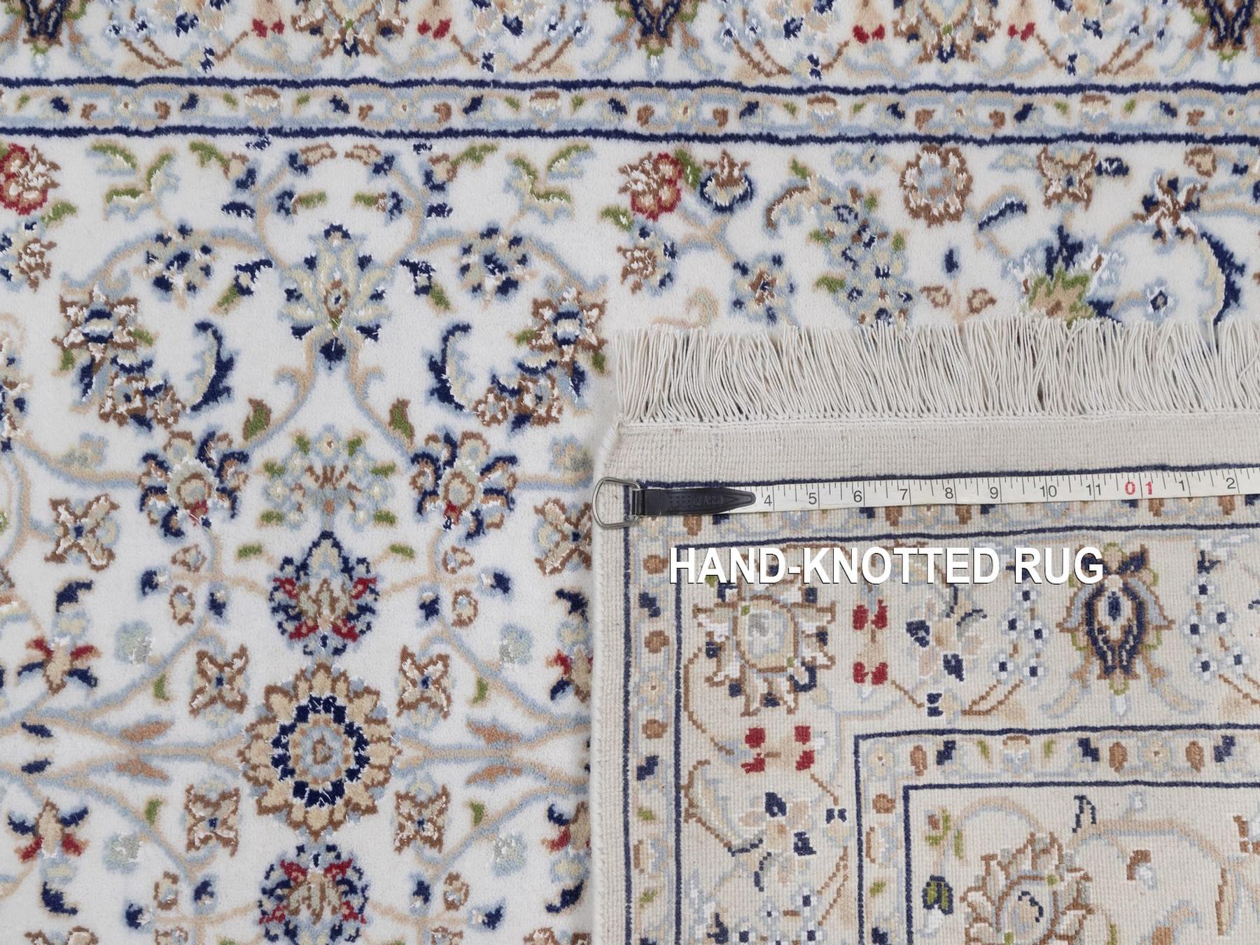 3'1"x5'3" Pearl White, Nain with All Over Flower Design, Wool and Silk, 250 KPSI, Hand Knotted, Soft Pile, Oriental Rug HR92514 - Image 8
