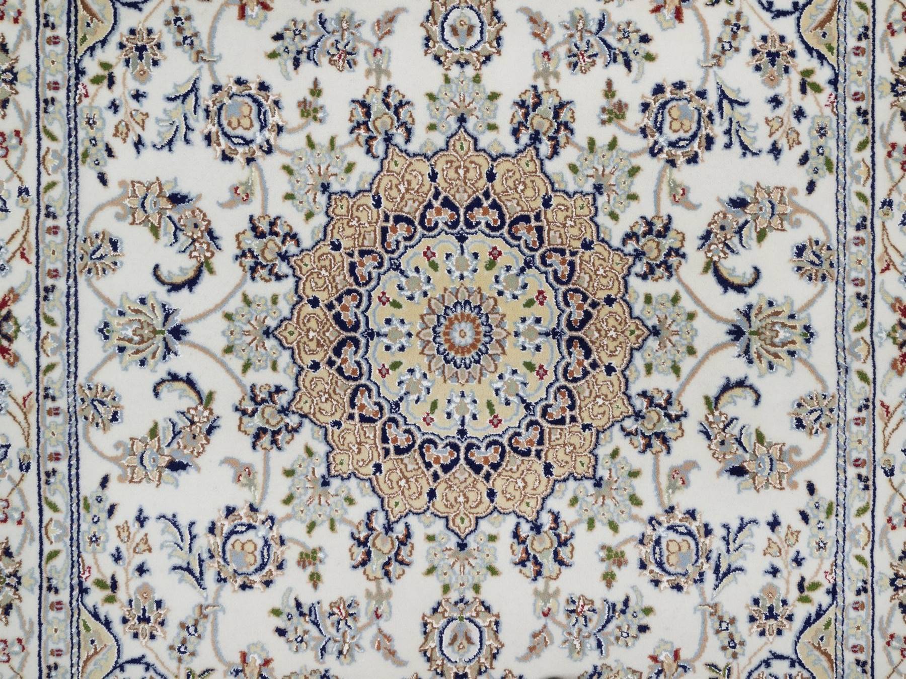5'2"x7'1" Pearl White, Nain with Flower Medallion Design, Hand Knotted, Wool and Silk, 250 KPSI, Soft Pile, Oriental Rug HR92523 - Image 5