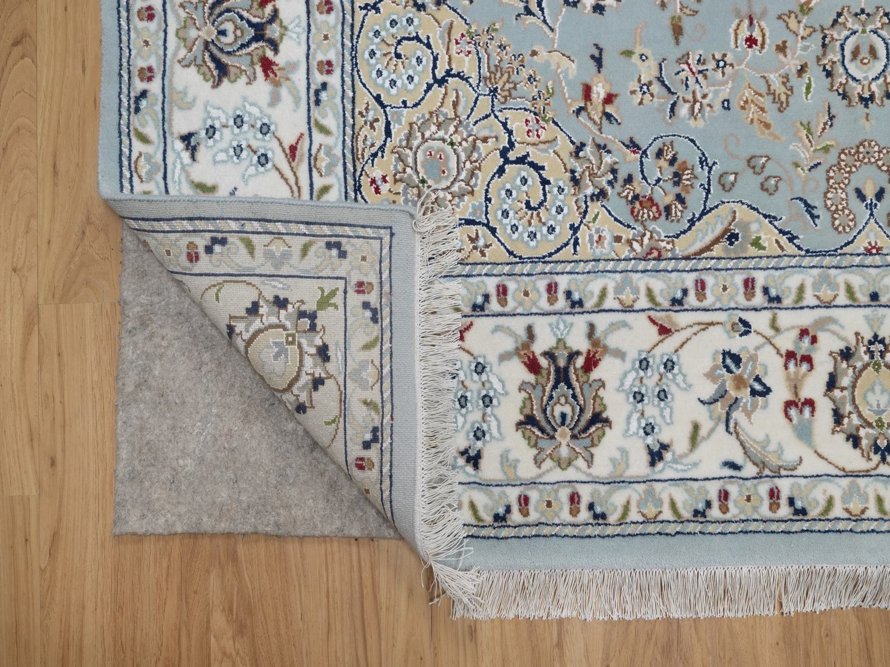 6'x6' Light Blue, Nain with Flower Medallion Design, Hand Knotted, Wool and Silk, Soft Pile, 250 KPSI, Square, Oriental Rug HR92525 - Image 3