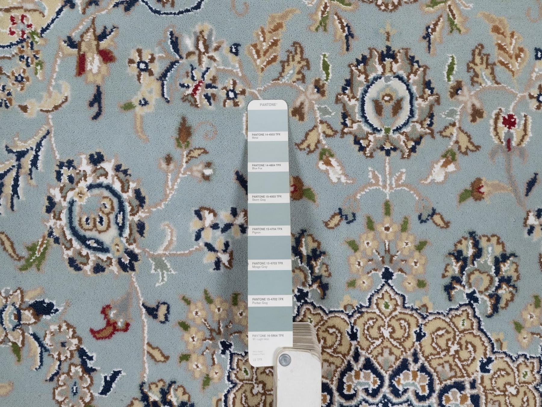 6'x6' Light Blue, Nain with Flower Medallion Design, Hand Knotted, Wool and Silk, Soft Pile, 250 KPSI, Square, Oriental Rug HR92525 - Image 4