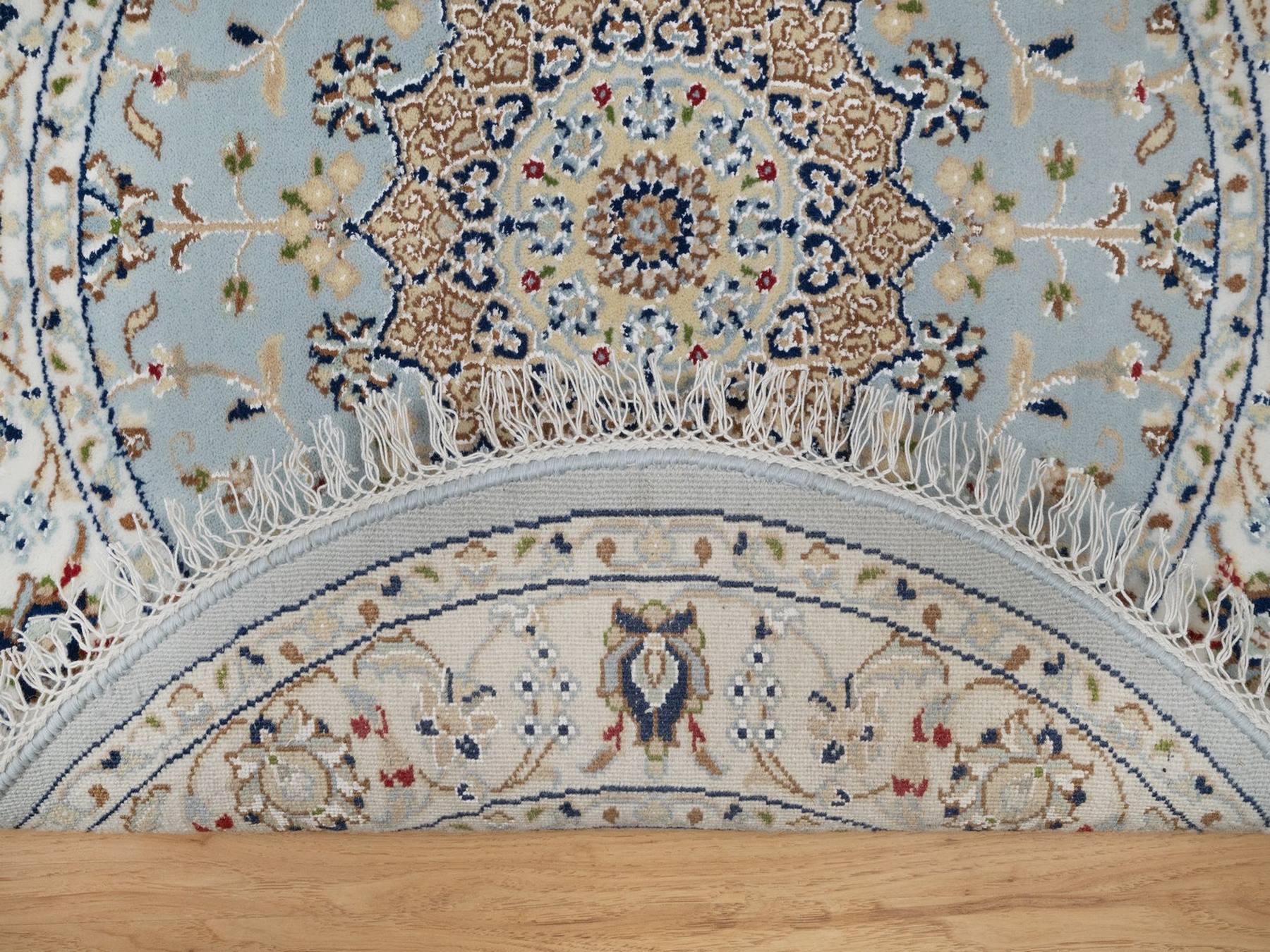 3'3"x3'3" Light Blue, Hand Knotted, Nain with Flower Medallion Design, Wool and Silk, Soft Pile, 250 KPSI, Round, Oriental Rug HR92534 - Image 3