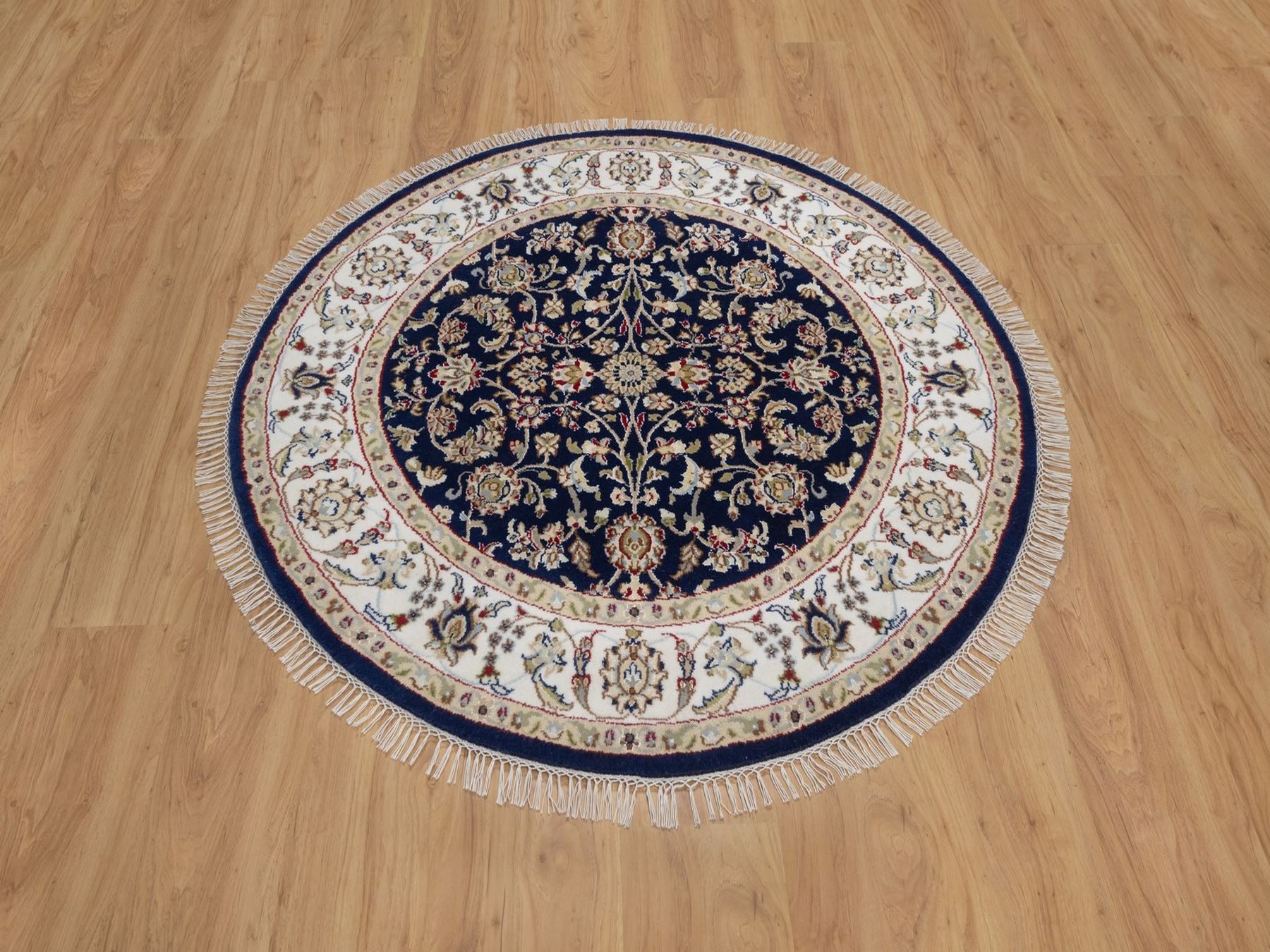 4'4"x4'4" Midnight Blue, Nain with All Over Flower Design, Soft Pile, Hand Knotted, Wool and Silk, 250 KPSI, Round, Oriental Rug HR92538 - Image 2