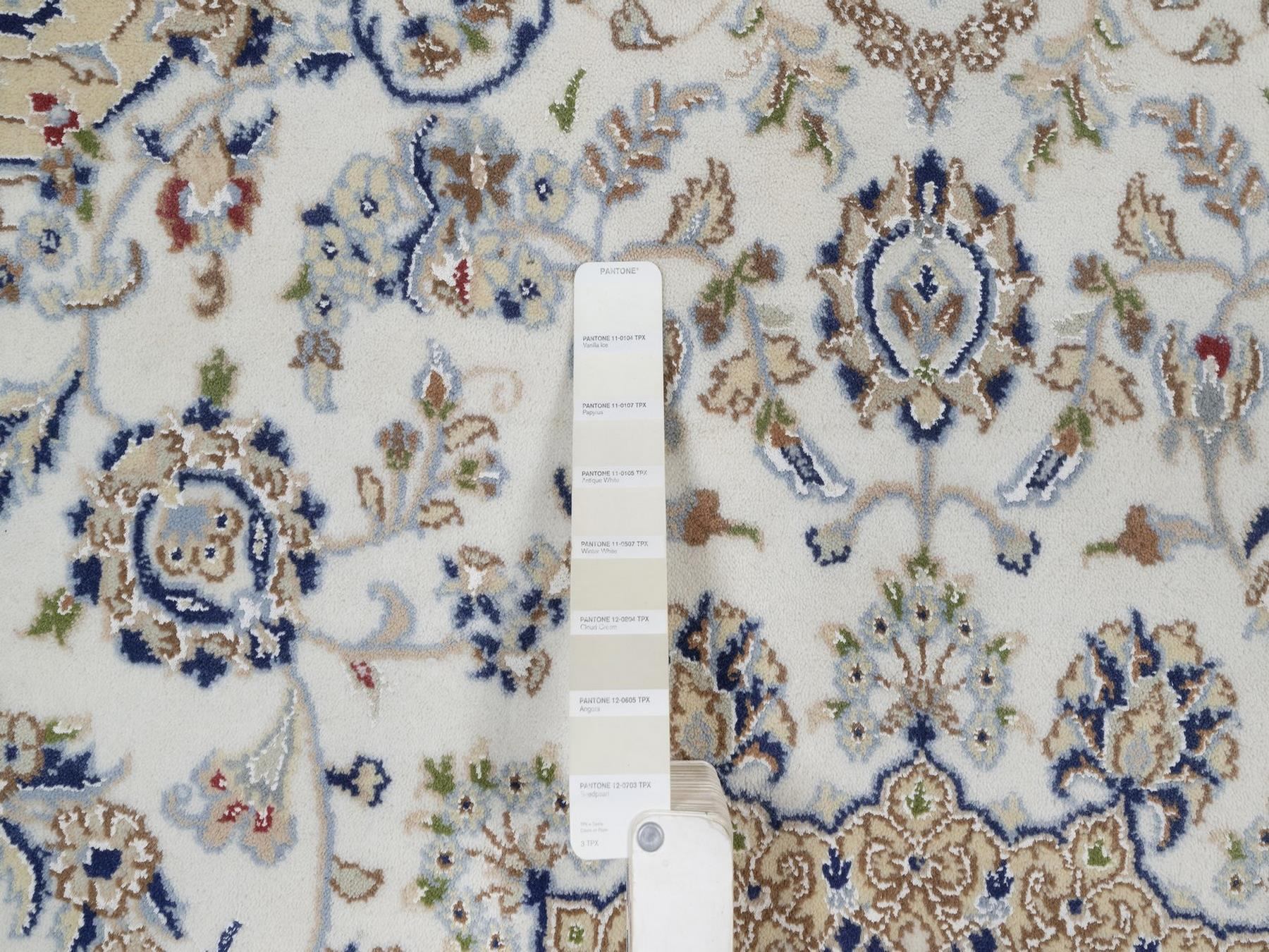 6'6"x6'6" Pearl White, Nain with Flower Medallion Design, Wool and Silk, Hand Knotted, 250 KPSI, Soft Pile, Square, Oriental Rug HR92554 - Image 4