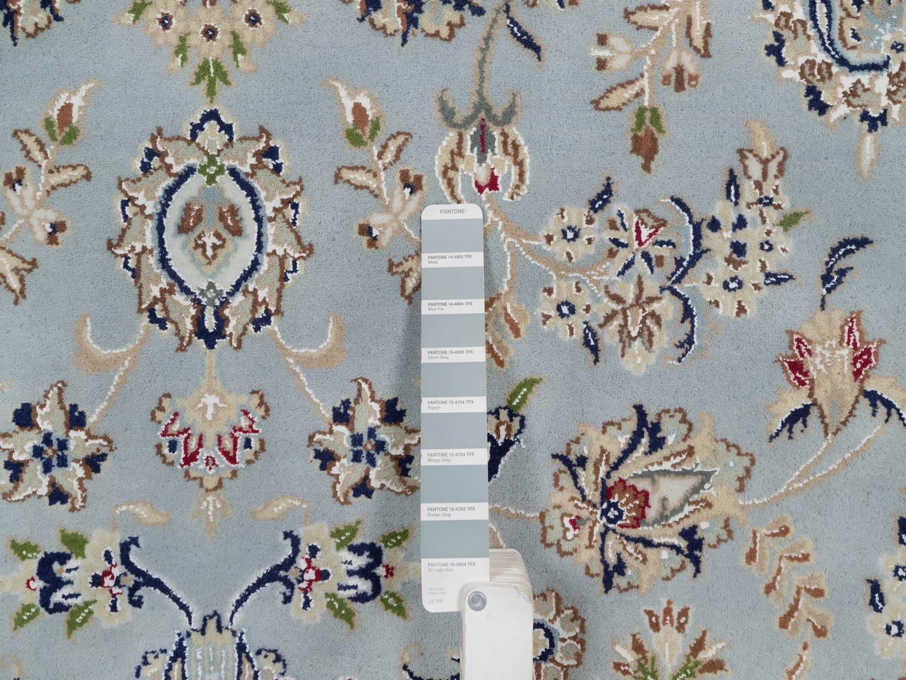 8'3"x10'4" Light Blue, Wool and Silk, Nain with Flower Medallion Design, Hand Knotted, Soft Pile, 250 KPSI, Oriental Rug HR92562 - Image 7