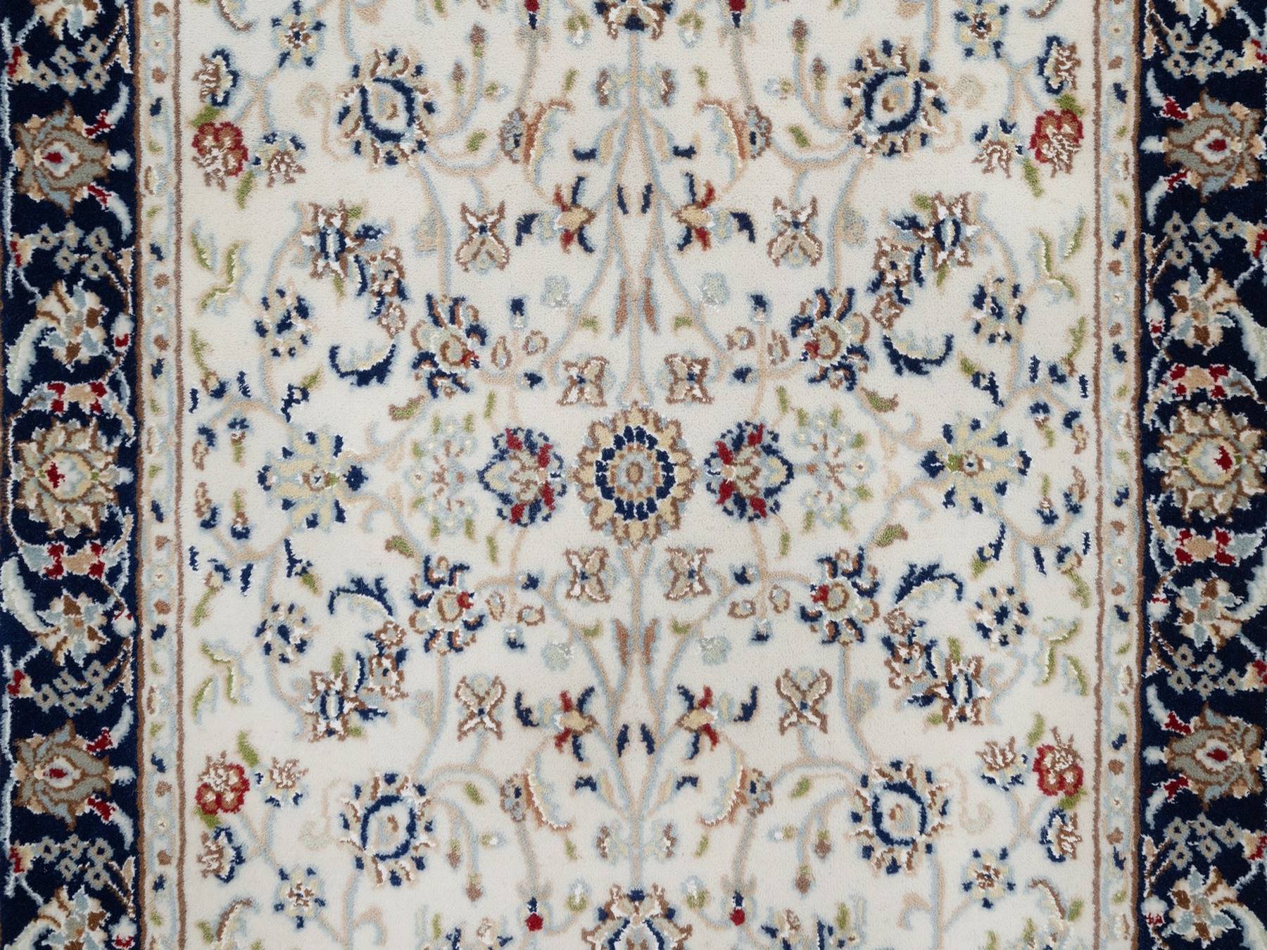 3'2"x5'4" Pearl White, Nain with All Over Floral Pattern, Hand Knotted, 250 KPSI, Soft Pile, Wool and Silk, Oriental Rug HR92571 - Image 5