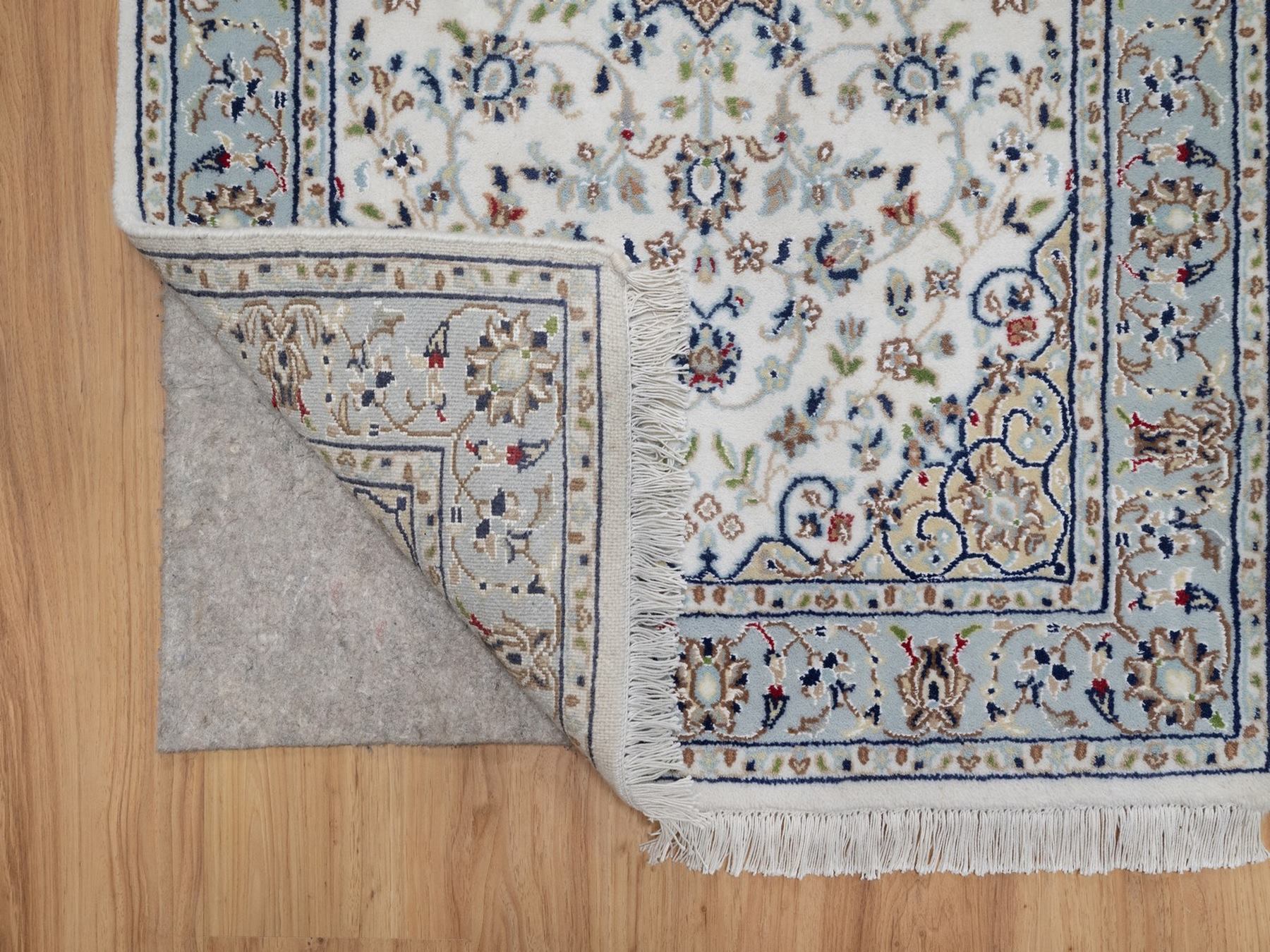 2'9"x14'6" Pearl White, Nain with Flower Medallions Design, 250 KPSI, Hand Knotted, Soft Pile, Wool and Silk, XL Runner, Oriental Rug HR92588 - Image 3