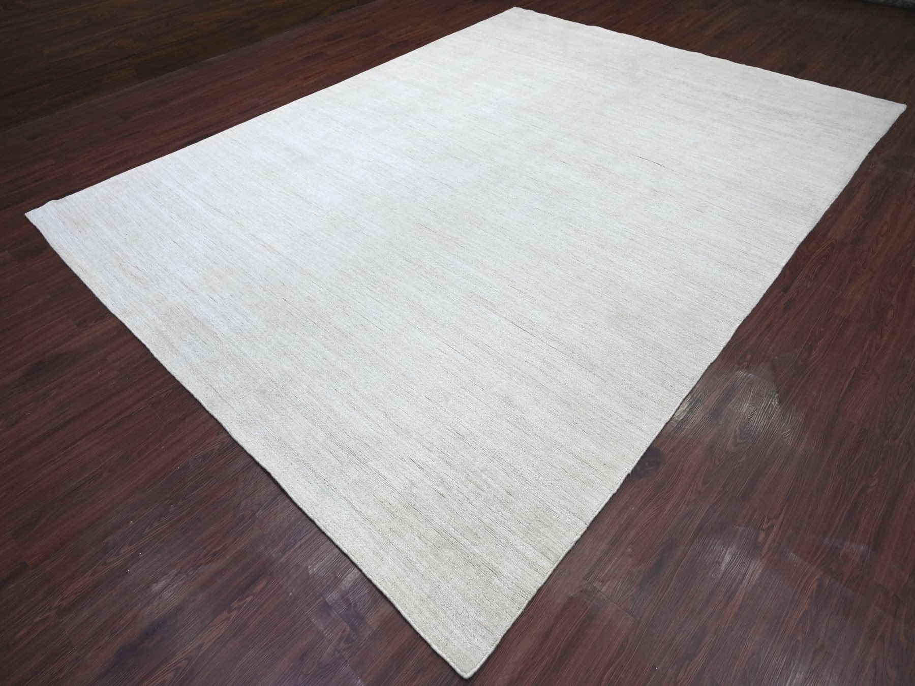 9'x12' Daisy White, Plain Solid Pattern, Hand Knotted, Hand Spun Ghazni Wool, Lush and Plush, Oriental Rug HR22095 - Image 3