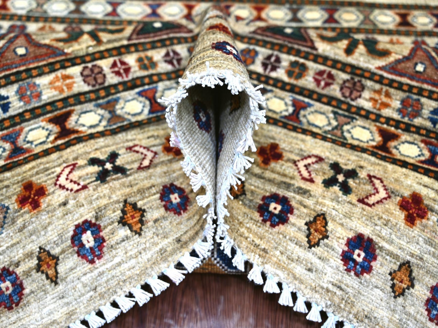 8'1"x11'3" Linen White, Pure Wool, Hand Knotted, Afghan Super Kazak with Khorjin Design, Vegetable Dyes, Oriental Rug HR22175 - Image 5