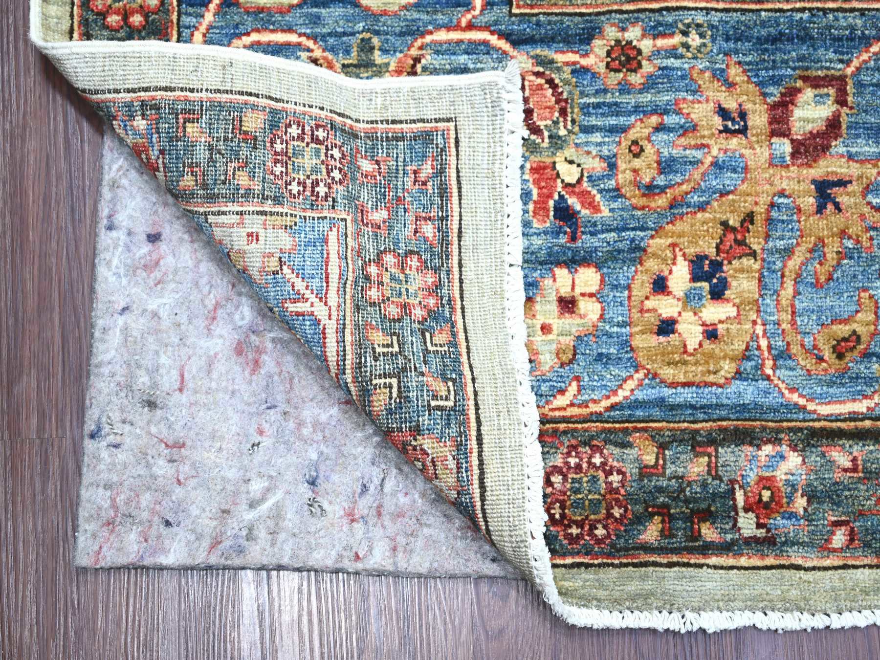 9'9"x13'8" Greenish Gray, Northwest Persian All Over Design, Aryana Grade, Hand Knotted, Vegetable Dyes, Soft Pile, High Mountain Wool, Densely Woven, Oriental Rug HR22253 - Image 4