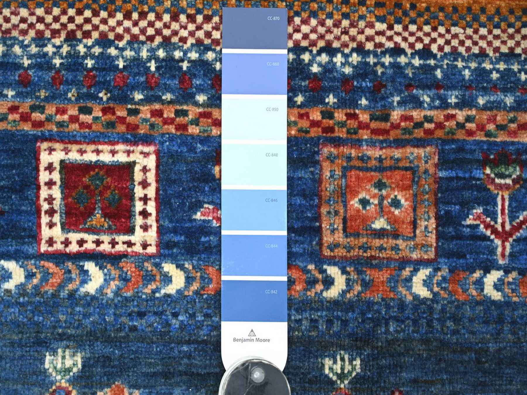 3'4"x5' Navy Blue, Natural Wool, Fine Kashkuli Gabbeh with Small Animal Figurines, Hand Knotted, Vegetable Dyes, Oriental Rug HR22579 - Image 3