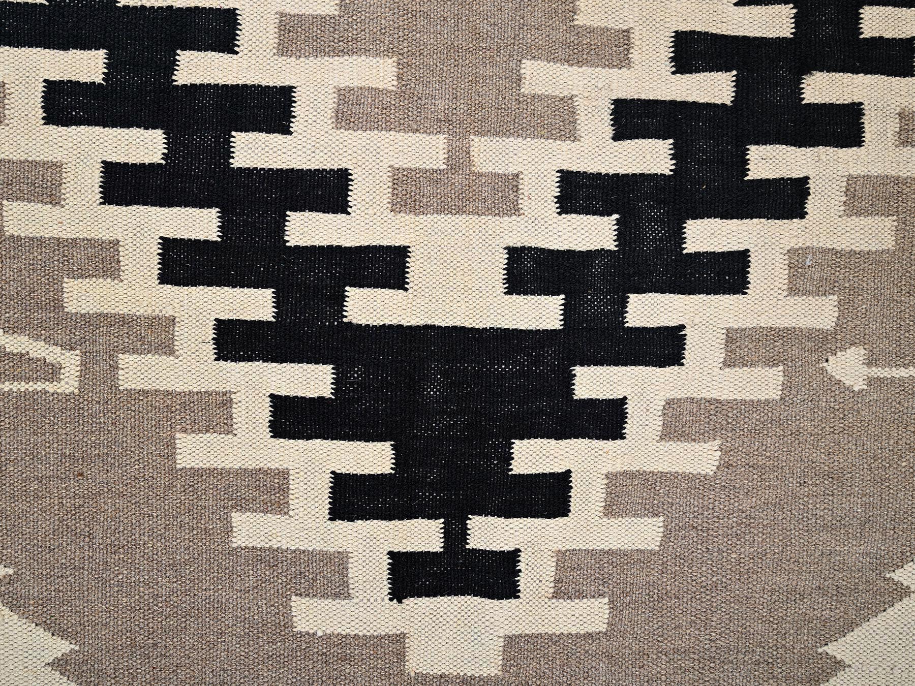 8'1"x10' Khaki Brown, Hand Woven, Flat Weave, American Indian Southwest Geometric Design, 100% Wool, Oriental Rug HR2295 - Image 4