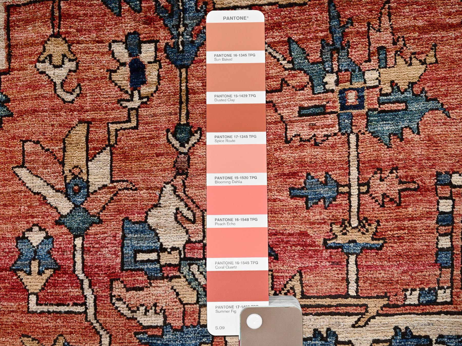 9'4"x13'1" Burnt Orange, Aryana Collection, Serapi Heriz with Large Medallion Design, Vegetable Dyes, High Mountain Wool, Hand Knotted, Soft Pile, Densely Woven, Oriental Rug HR2360 - Image 8