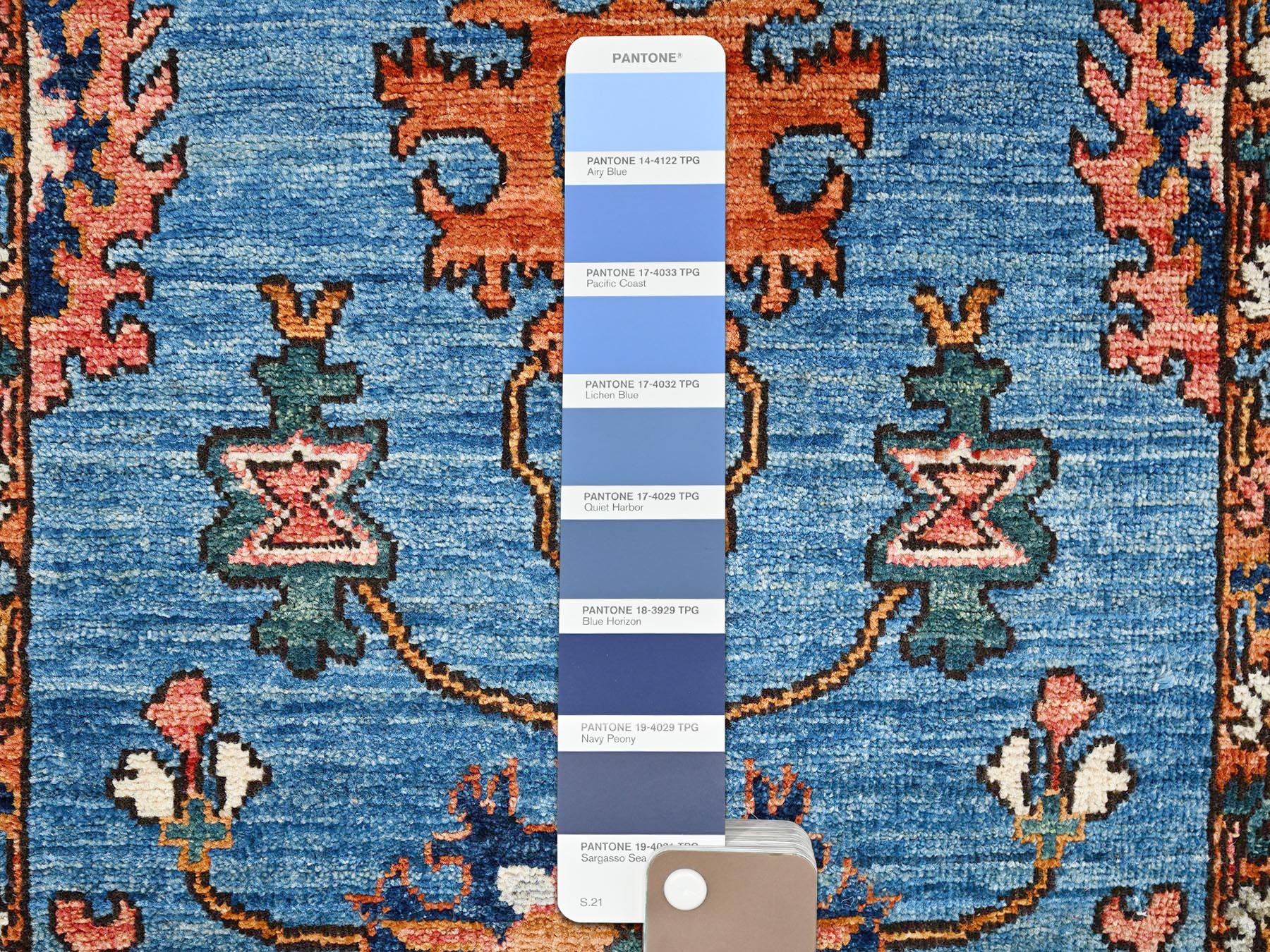 3'x13'9" Marlin Blue, Heriz All Over Design, Aryana Grade, Vegetable Dyes, Soft Pile, Hand Knotted, High Mountain Wool, Densely Woven, Runner, Oriental Rug HR2433 - Image 4