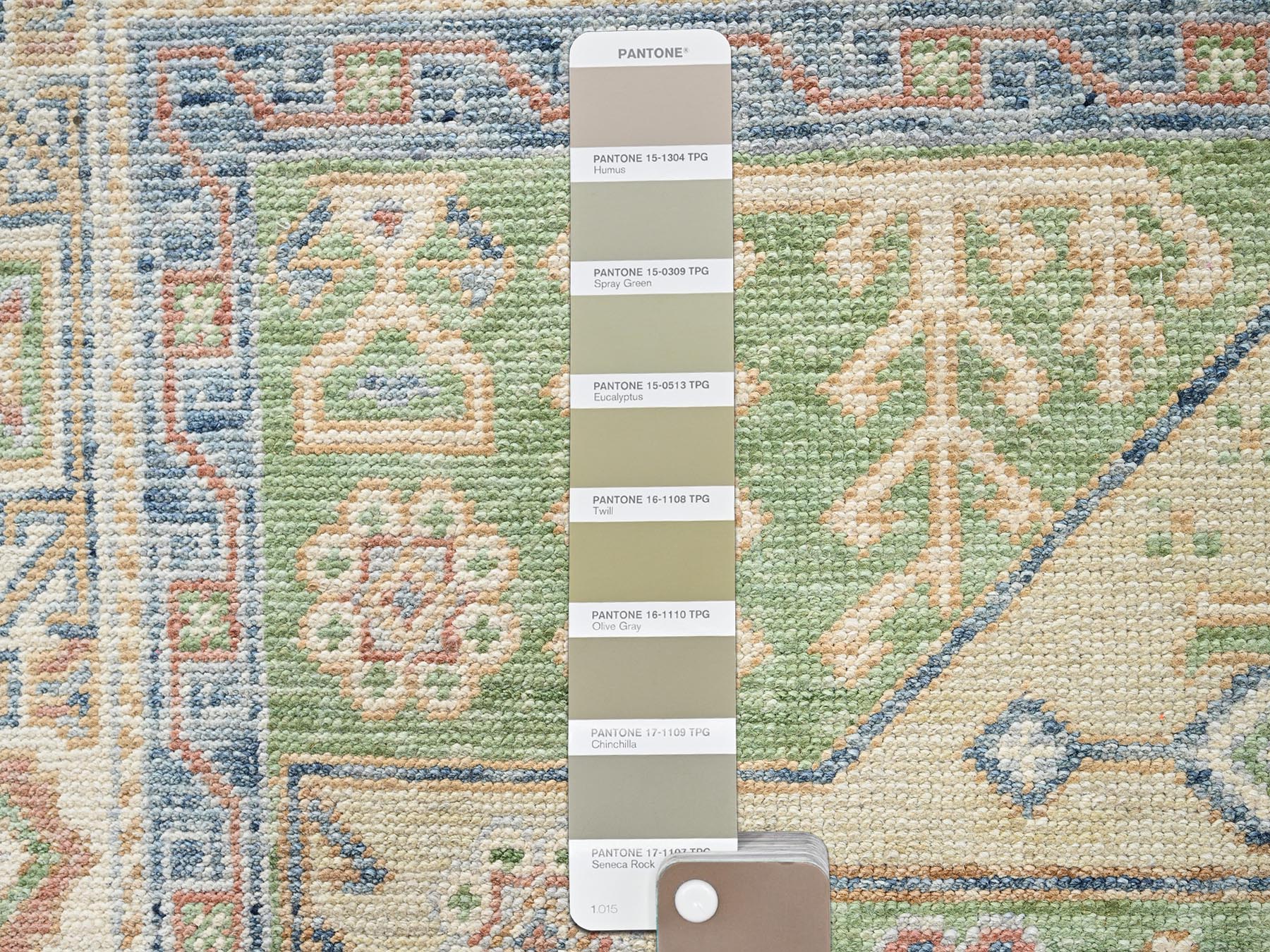 5'x7' Fern Green, Anatolian Village Design, Turkish Knot, Hand Knotted, Zero Pile, Sheared Low, 100% Wool, Oriental Rug HR2764 - Image 4