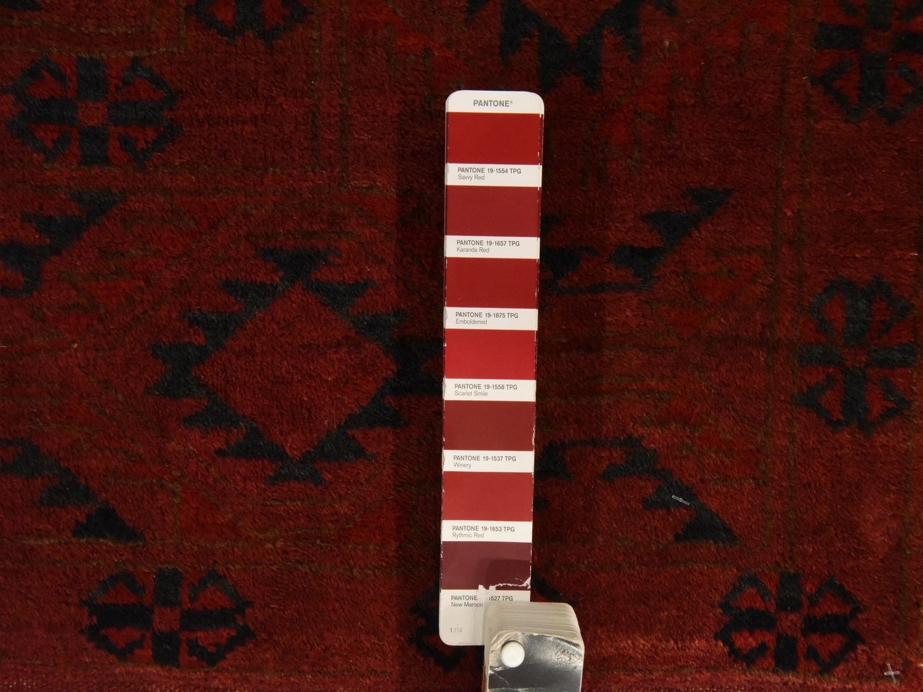 7'8"x11' Scarlet Red, Vintage Afghan Beshir, Elephant Feet Design, Areas of Wear, Clean, 100% Wool, Hand Knotted, Oriental Rug HR78590 - Image 6