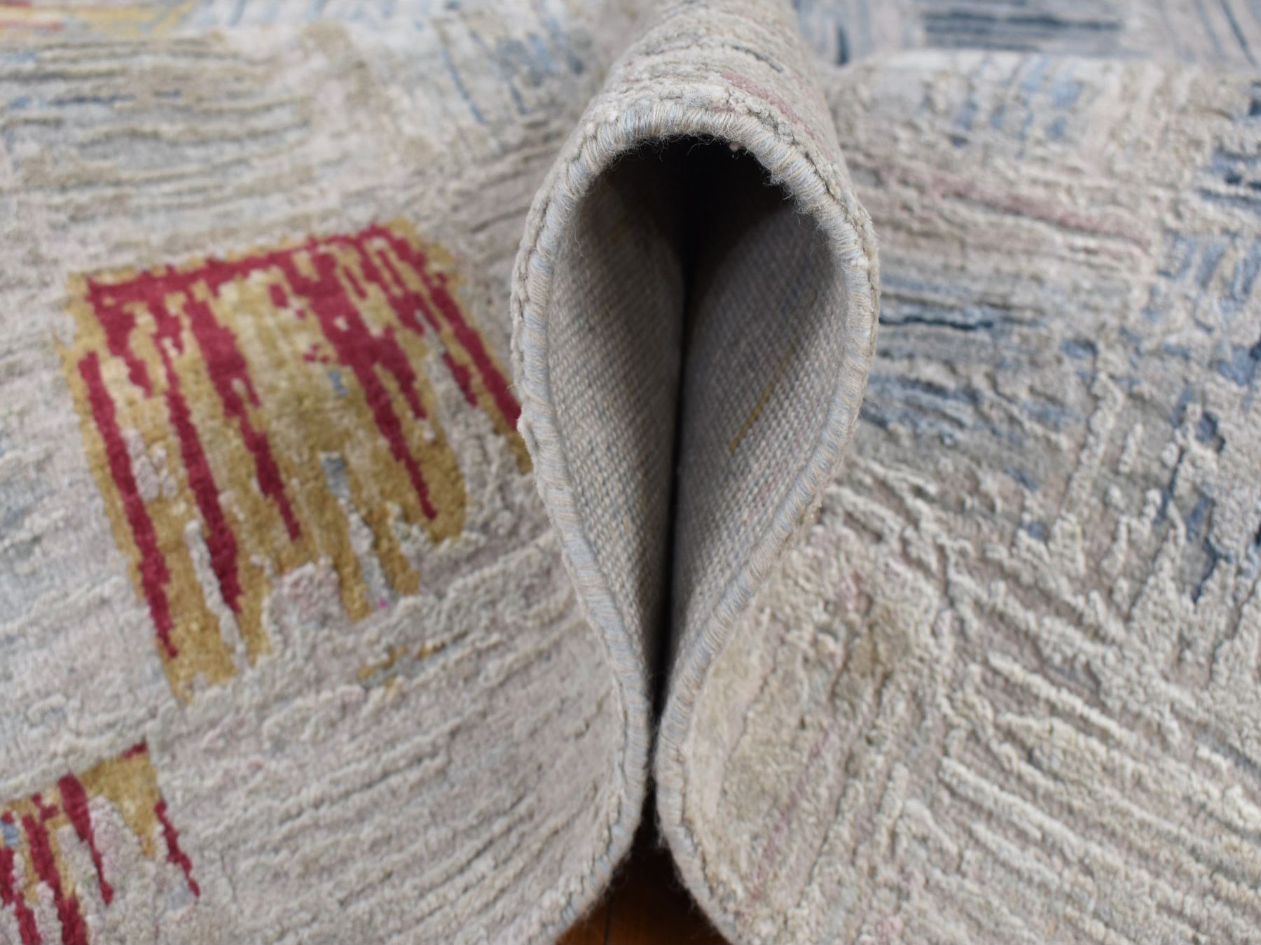 8'10"x12' Silver Chalice Gray, THE STRIPED SQUARES, Wool and Pure Silk, Hand Knotted, Oriental Rug HR87142 - Image 6