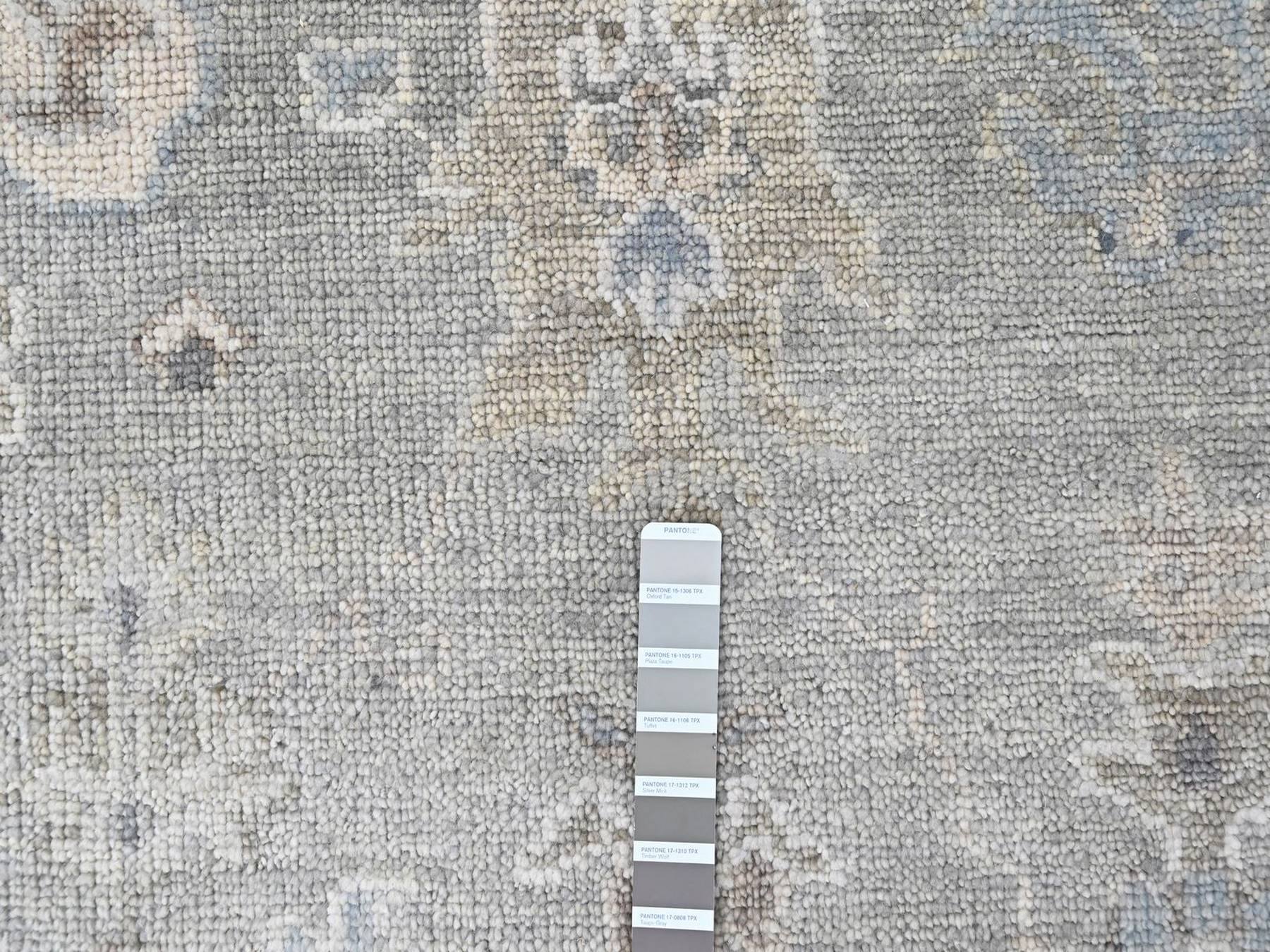 8'1"x10' Spanish Gray, Supple Collection, Oushak All Over Design, Hand Knotted, Shiny Wool Pile, Vegetable Dyes, Oriental Rug HR10486 - Image 7
