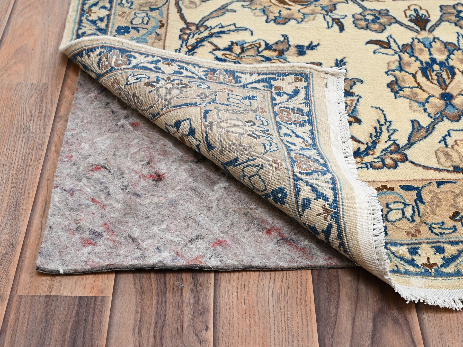 13'5"x19'4" Crimson Red, Vintage Persian Nain with Flower Medallion, Wool & Silk, Clean, Sides and Ends Professionally Secured, Hand Knotted, Extra Large, Oversized, Oriental Rug HR2533 - Image 5