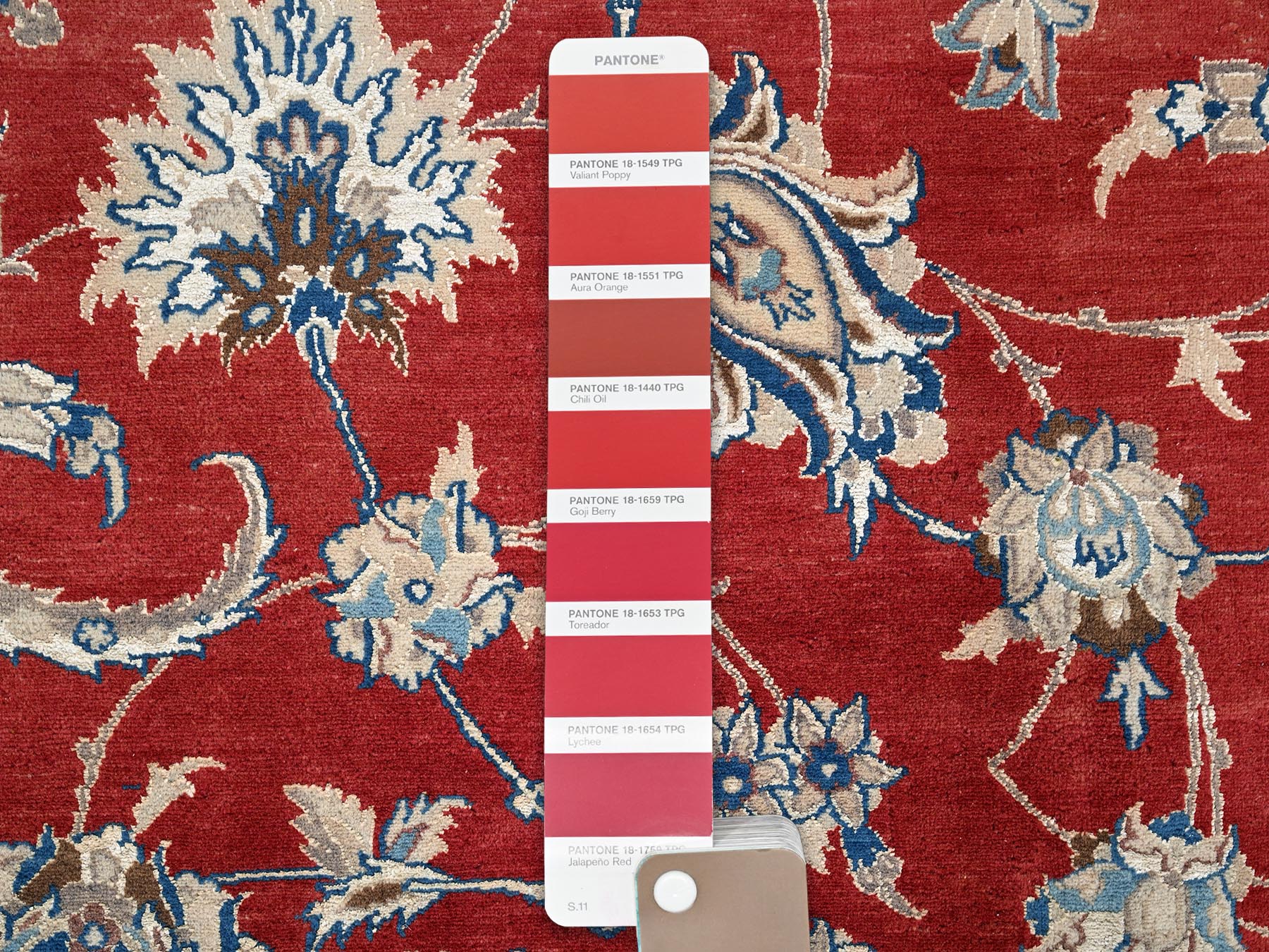 13'5"x19'4" Crimson Red, Vintage Persian Nain with Flower Medallion, Wool & Silk, Clean, Sides and Ends Professionally Secured, Hand Knotted, Extra Large, Oversized, Oriental Rug HR2533 - Image 8