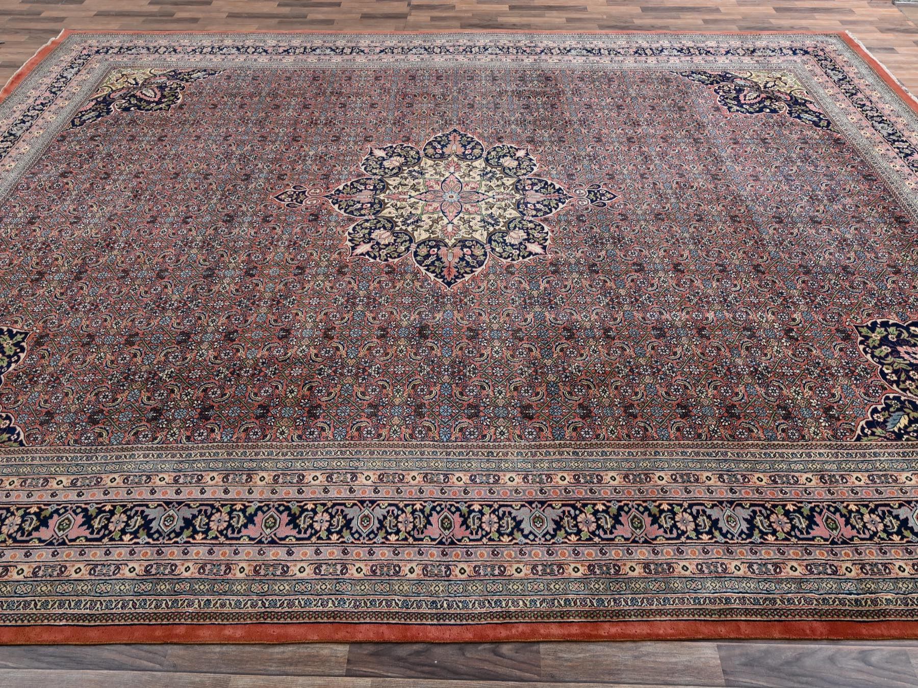 11'9"x18' Amber Brown, Vintage Indo Bijar with Flower Medallion, Very Good Condition, Clean, Sides and Ends Professionally Secured, Hand Knotted, Natural Wool, XL, Oversized, Oriental Rug HR2536 - Image 4