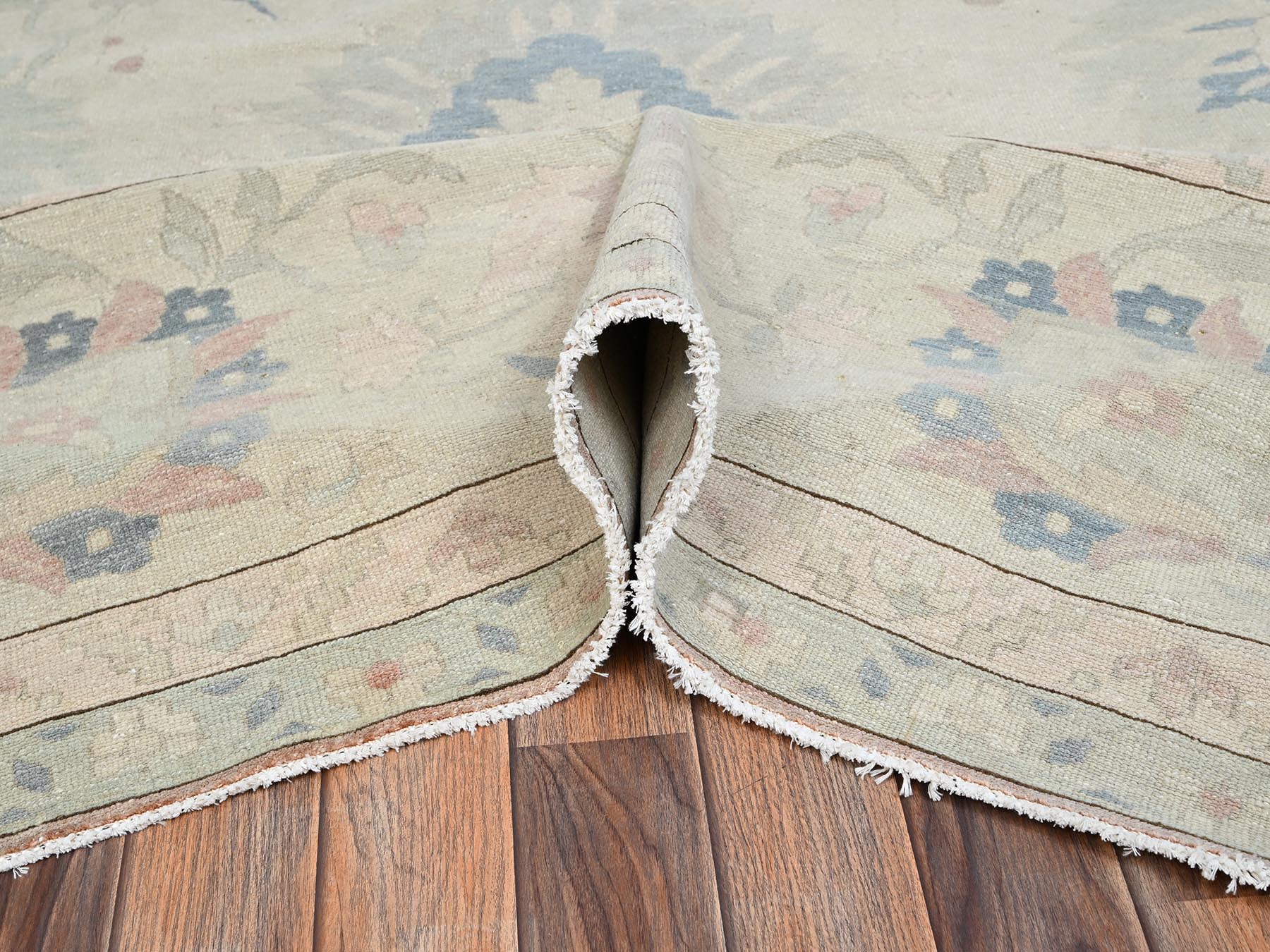 13'5"x19'3" Chiffon White, Vintage Egyptian Sultanabad, Sheared Low, Distressed, Full Pile, 100% Wool, Hand Knotted, Sides and Ends Professionally Secured, Oversized, Oriental Rug HR2537 - Image 6