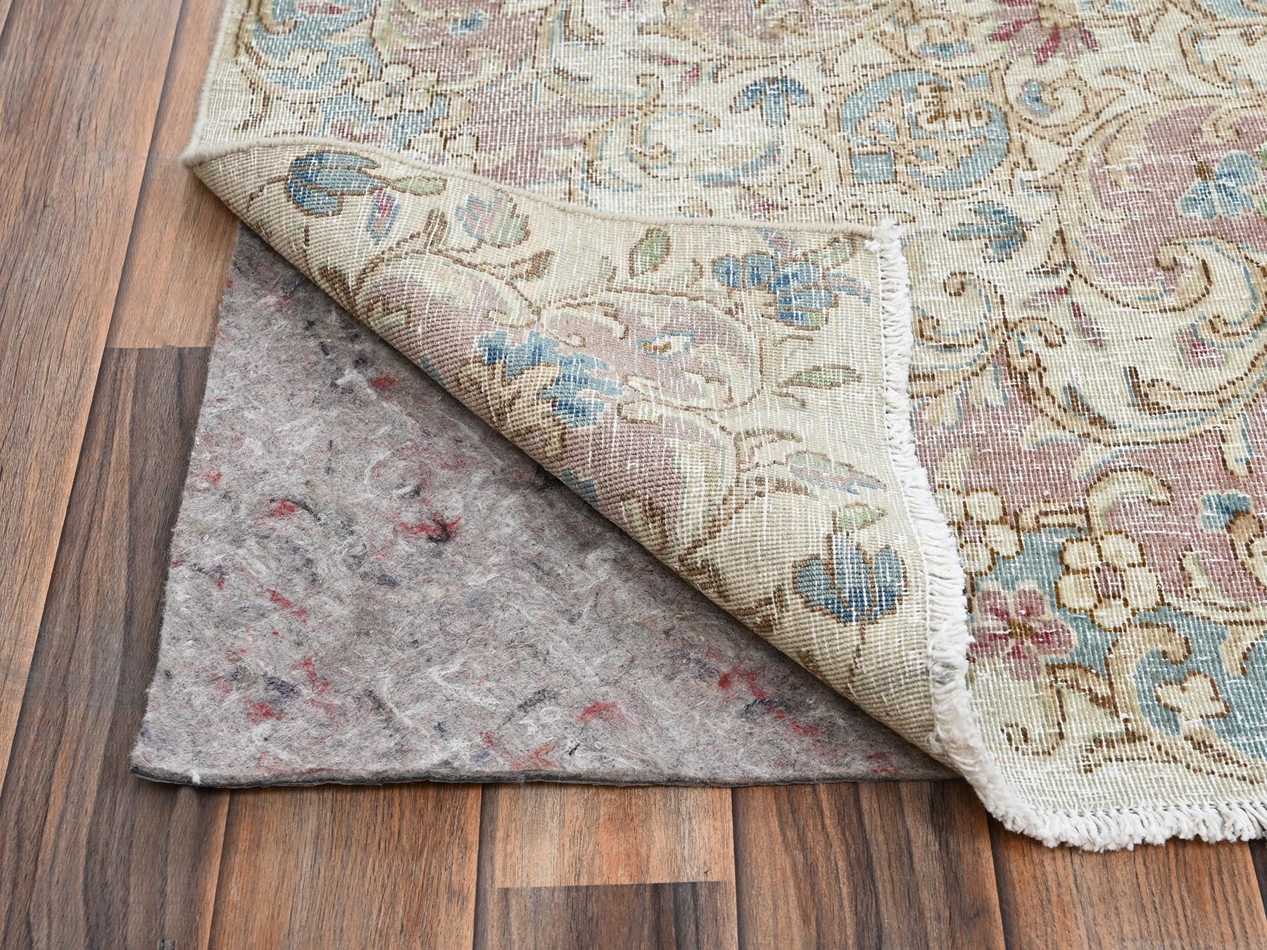 10'x13'9" Chiffon White, Vintage Persian Kerman with Flower Medallion, Even Wear, Full Pile, Clean and Soft, Hand Knotted, Good Condition, Pure Wool, Oriental Rug HR2540 - Image 5