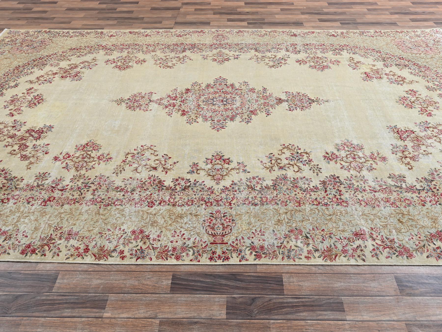 8'5"x14'5" Pearl White, Vintage Persian Kerman with Open Field Medallion Design, Washed Out, Sheared Low, Distressed, Long and Narrow, Sides and Ends Professionally Secured, Hand Knotted, 100% Wool, Oriental Rug HR2548 - Image 4