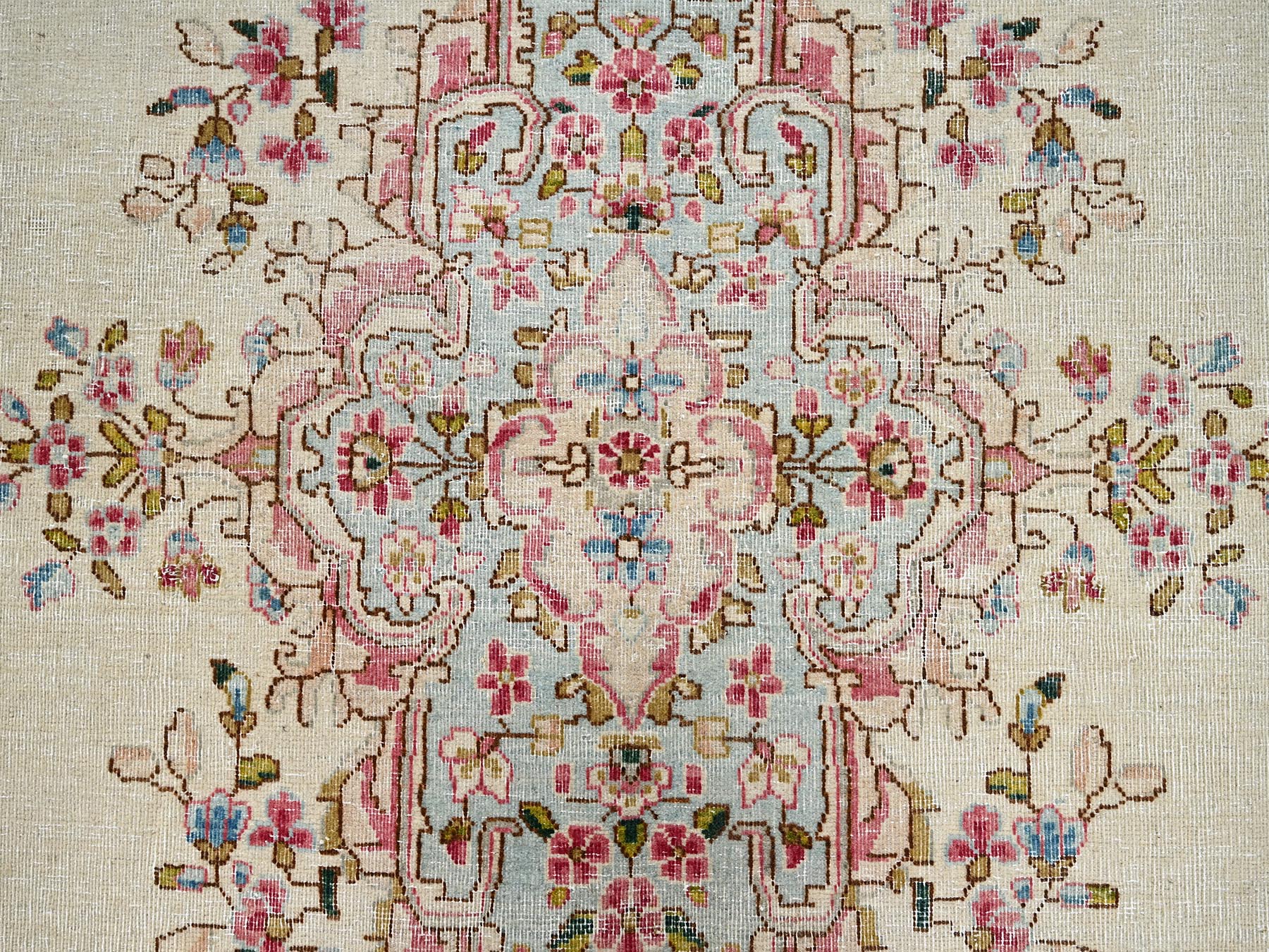 7'10"x10' Chiifon White, Vintage Persian Kerman with Flower Medallion, Sheared Low, Distressed, Professionally Cleaned, Excellent Condition, Hand Knotted, 100% Wool, Oriental Rug HR2550 - Image 9